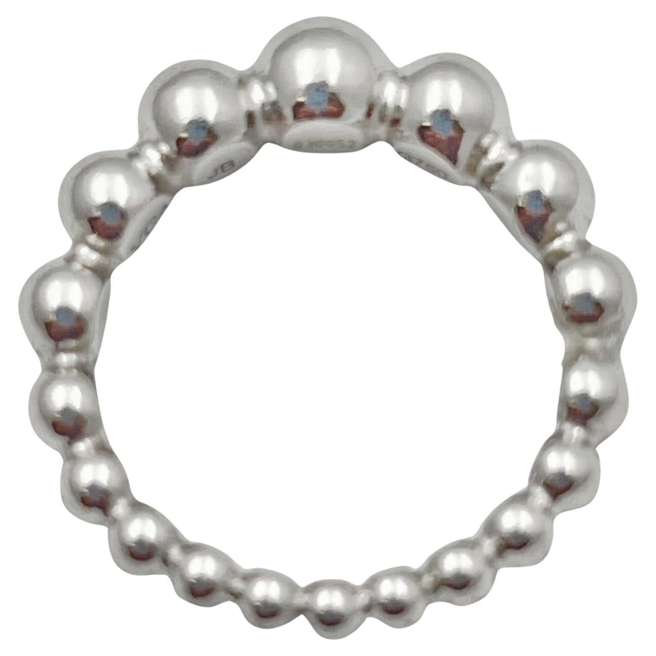 Van Cleef & Arpels Perlée ring in 18k white gold, featuring graduating polished white gold beads. Finger size 5. Signed 
