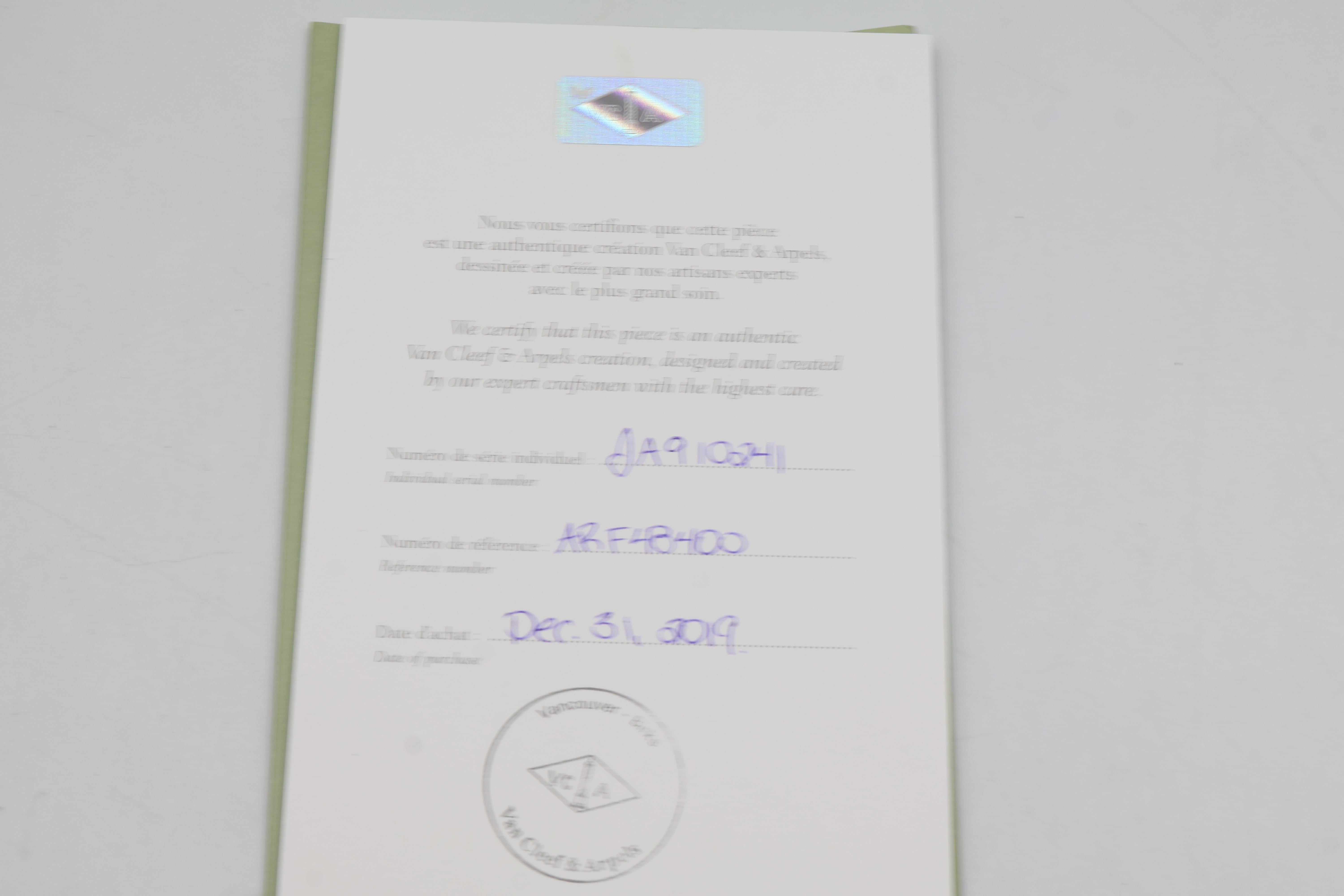 Van Cleef & Arpels 18K Weißgold Perlmutter Halskette & Anhänger im Angebot 4