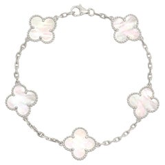 Van Cleef & Arpels Bracciale Alhambra Vintage in oro bianco 18k con madreperla