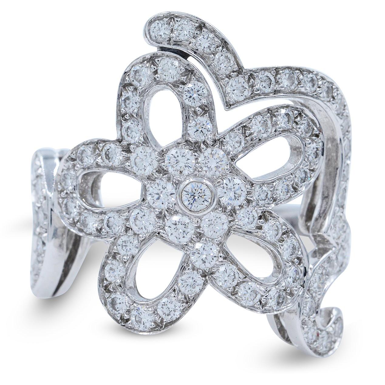Women's Van Cleef & Arpels 18 Karat White Gold Pave Diamond Floral Ring 1.56 Carat Size 
