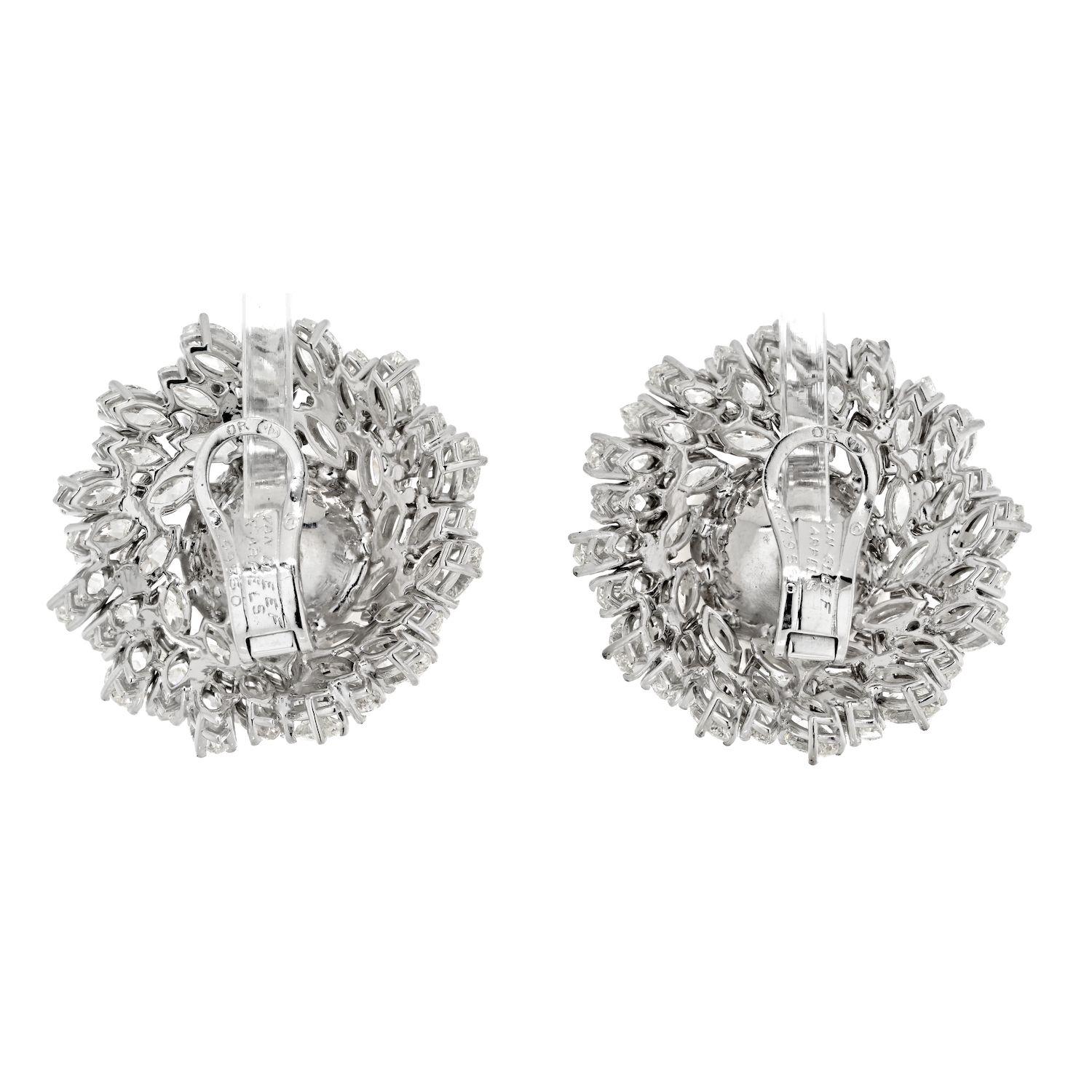 Modern Van Cleef & Arpels 18K White Gold Pearl Diamond Bombe Earrings For Sale
