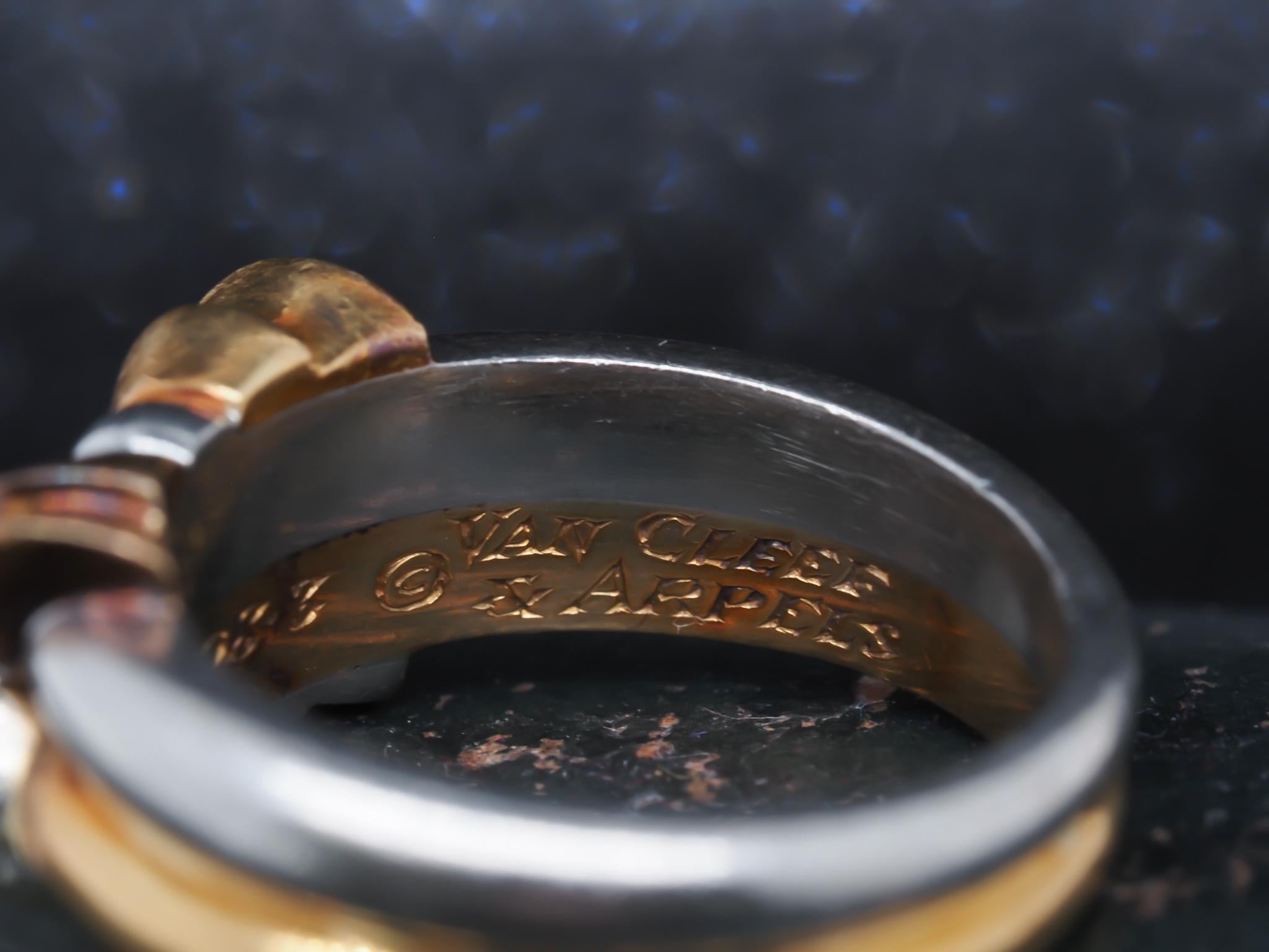 Van Cleef & Arpels 18K Yellow and White Gold Vintage Ring For Sale 4