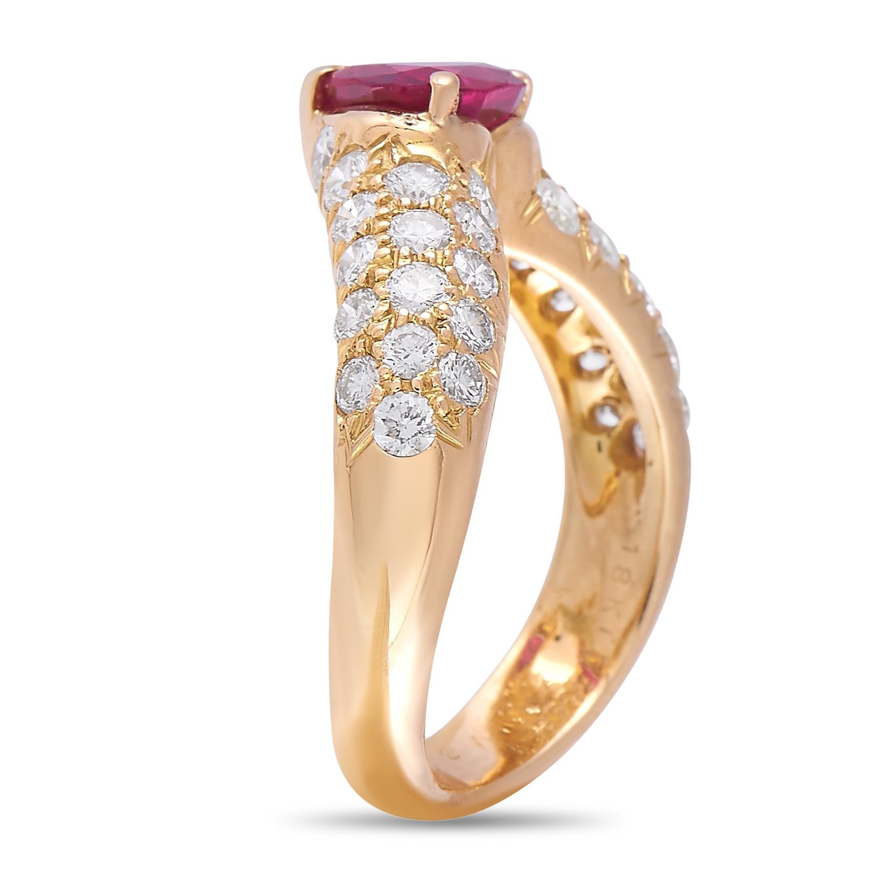 This ring from Van Cleef & Arpels exudes the brand’s classic sense of luxury. This V-shaped ring’s stylish 18K yellow gold setting is elevated by the presence of a 1.17 carat ruby center stone as well as glittering diamonds totaling 1.09 carats.