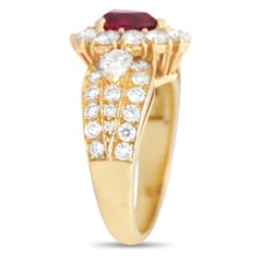 Anello Van Cleef & Arpels in oro giallo 18k con diamanti e rubini da 1,25 carati