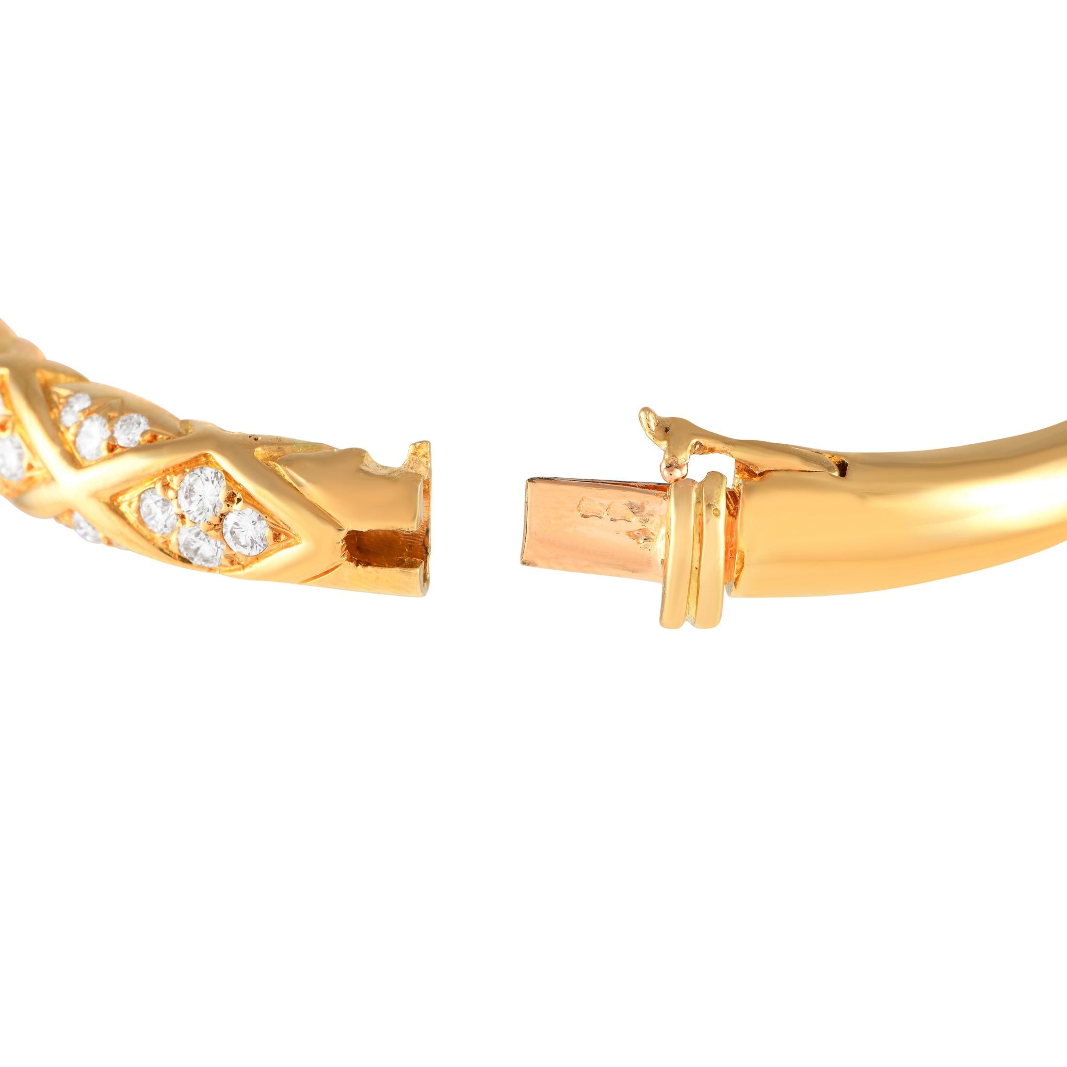 Round Cut Van Cleef & Arpels 18K Yellow Gold 1.80ct Diamond Bracelet For Sale