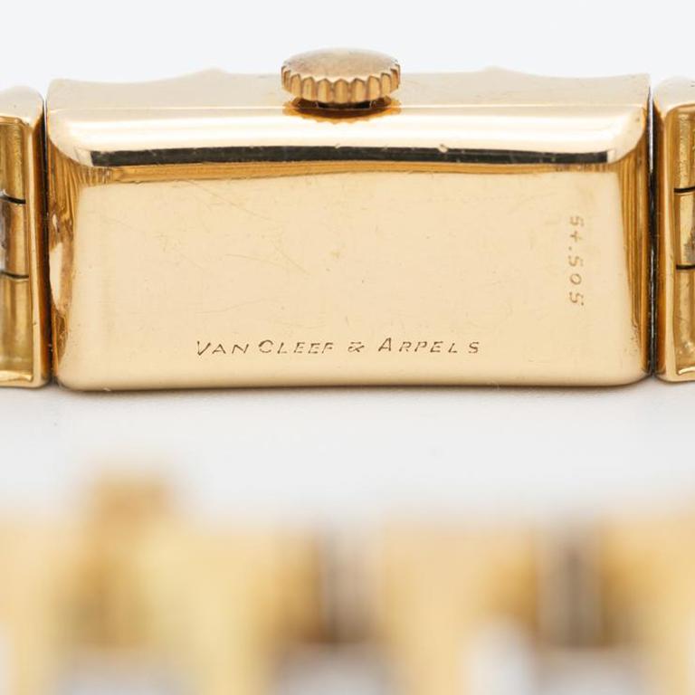 Van Cleef & Arpels 18 Karat Gold and 3.0 Carat Diamond Timepiece, circa 1940s 1