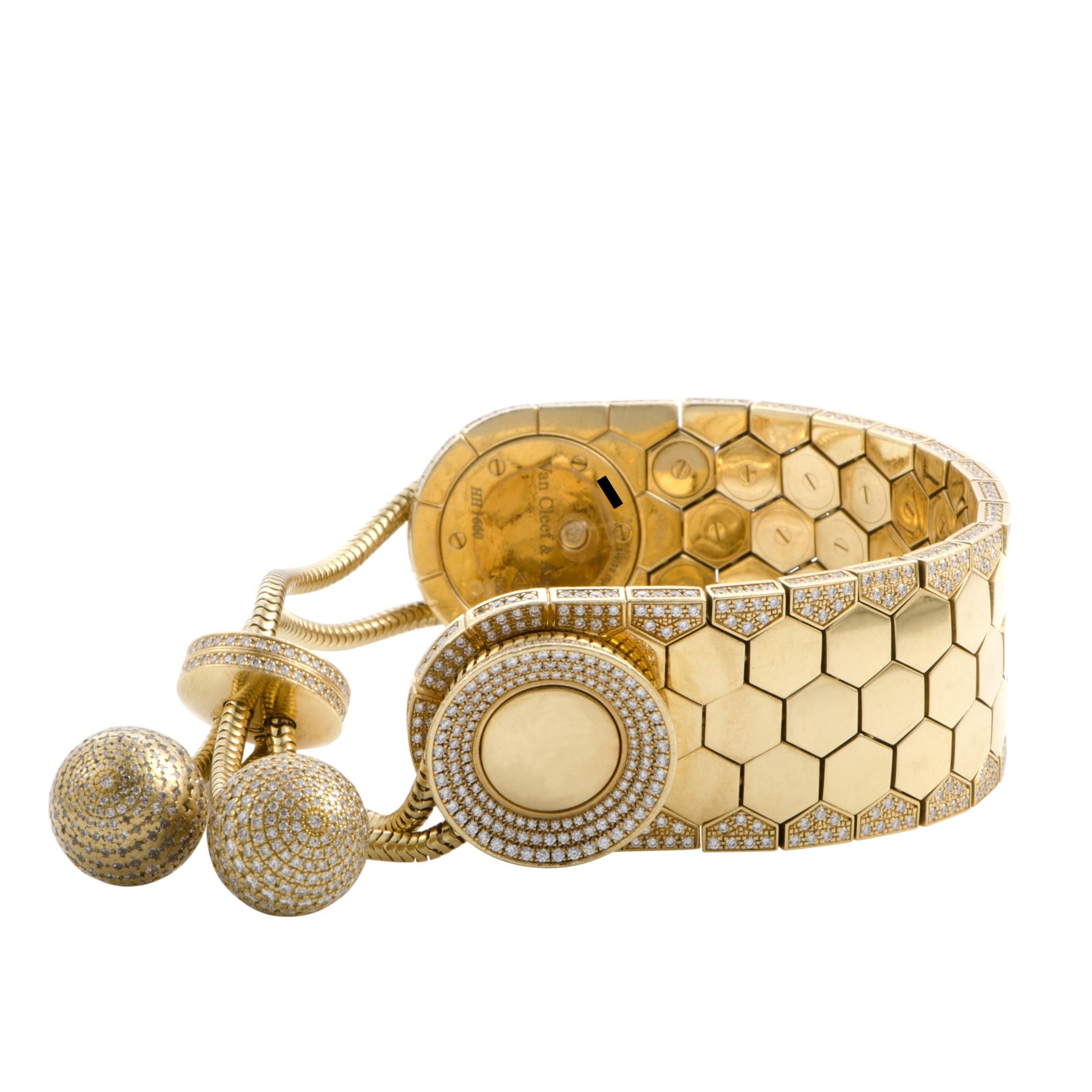 Van Cleef & Arpels 18 Karat Yellow Gold and Diamond Bracelet Watch HH1660 1