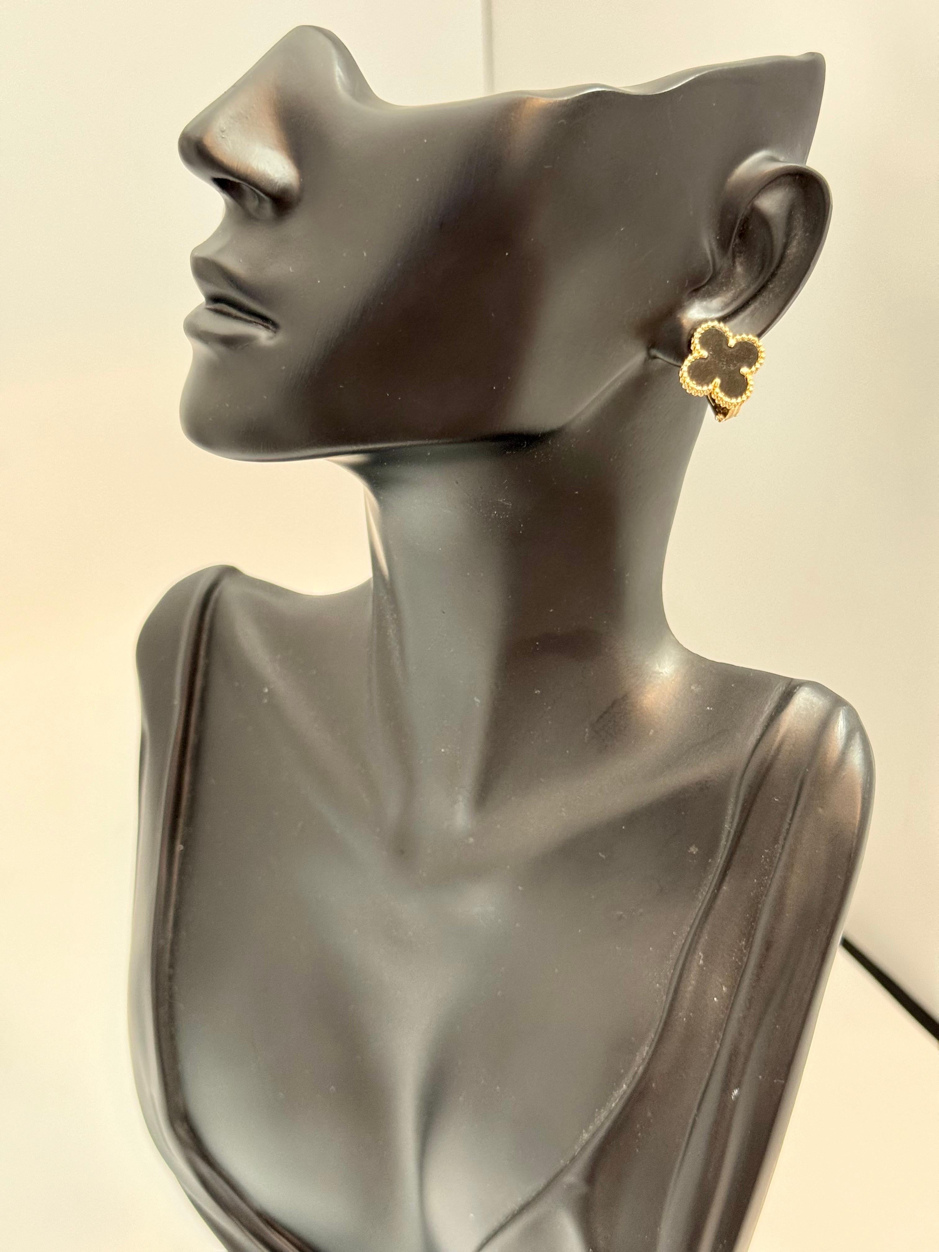VAN CLEEF & ARPELS 18k Gelbgold Schwarzer Onyx Vintage Alhambra Ohrringe 8