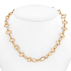 Van Cleef & Arpels: Byzantinische Alhambra-Halskette aus 18 Karat Gelbgold