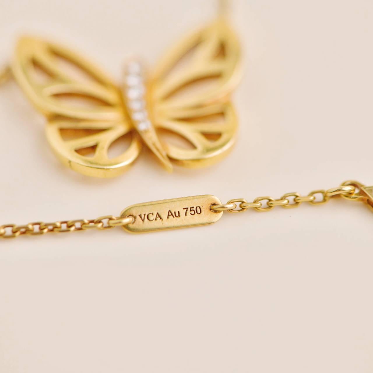 Brilliant Cut Van Cleef & Arpels 18K Yellow Gold Diamond Butterfly Pendant Necklace