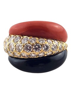 Van Cleef & Arpels, bague en or jaune 18 carats, diamant, corail et onyx, taille 6,25 #19219
