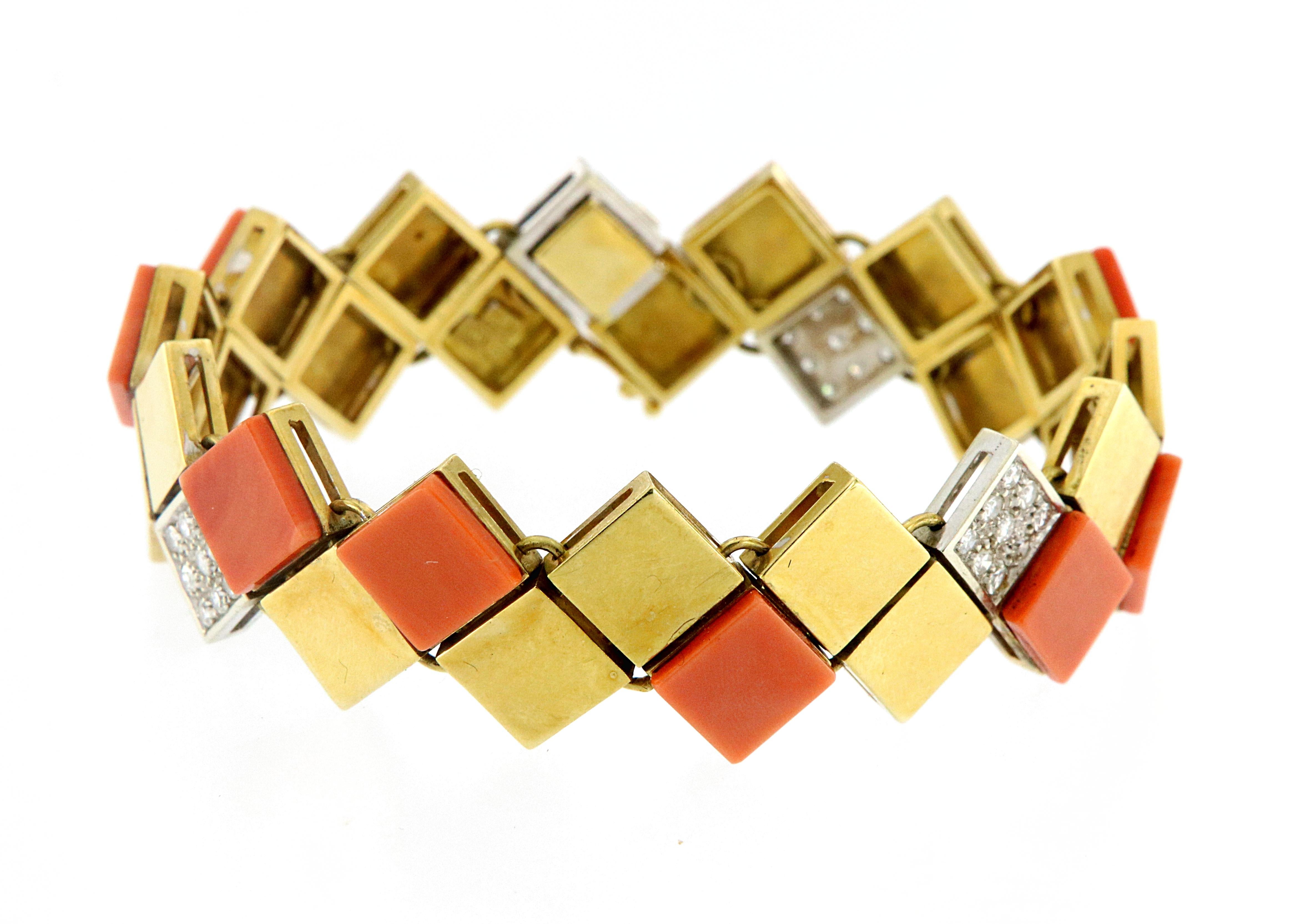 Retro Van Cleef & Arpels 18k Yellow Gold Diamond Coral Square Links Bracelet
