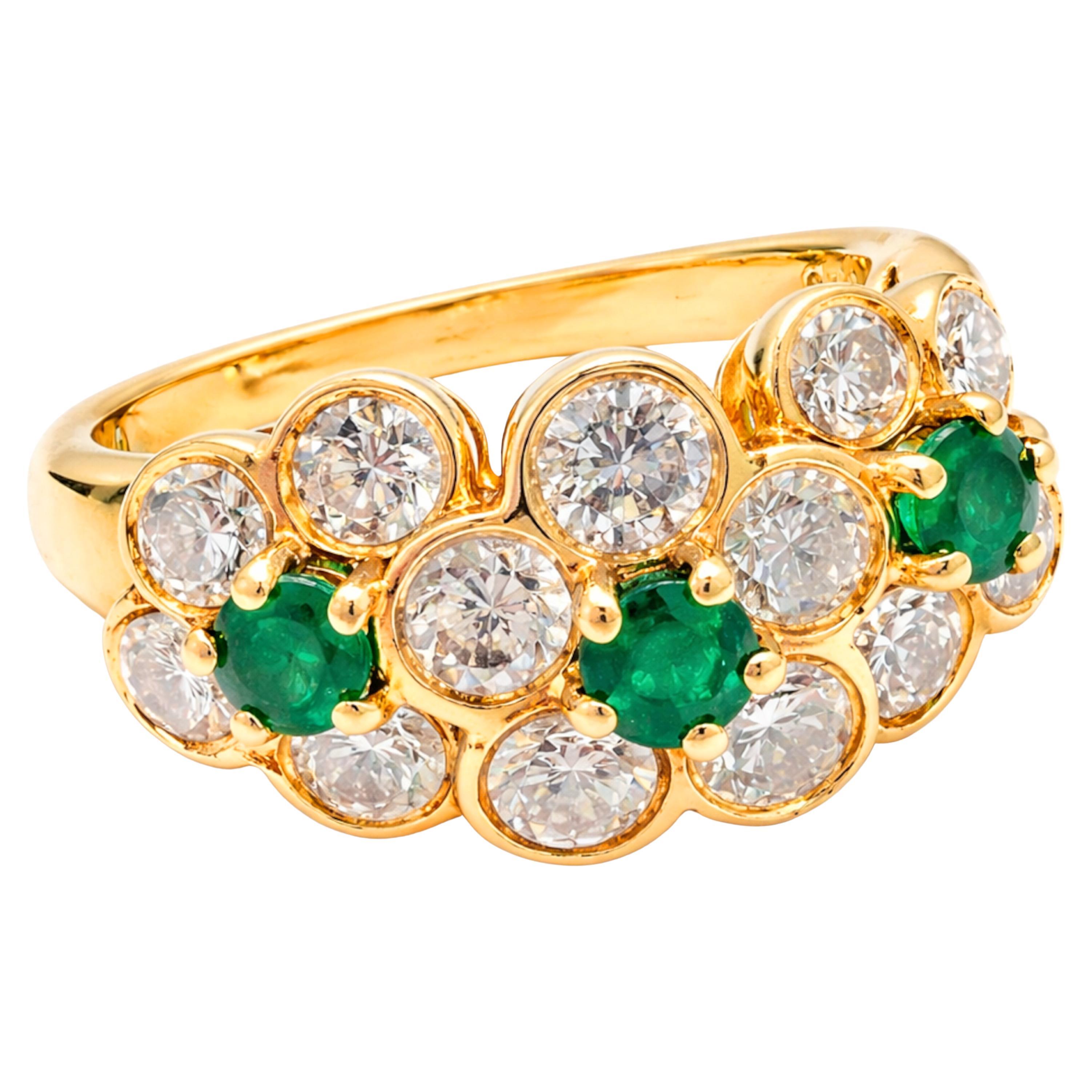 Van Cleef
Arpels 18K Yellow Gold Diamond
Emerald Ring