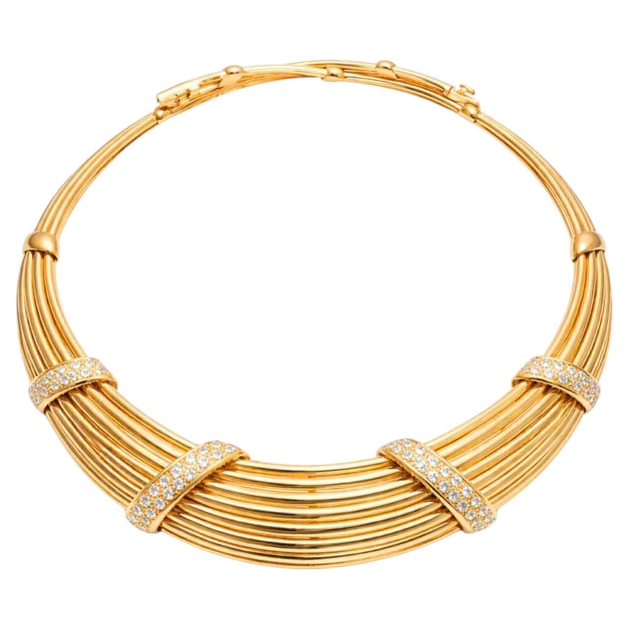 Van Cleef & Arpels 18K Yellow Gold Diamond Necklace 2.40 Carats For Sale