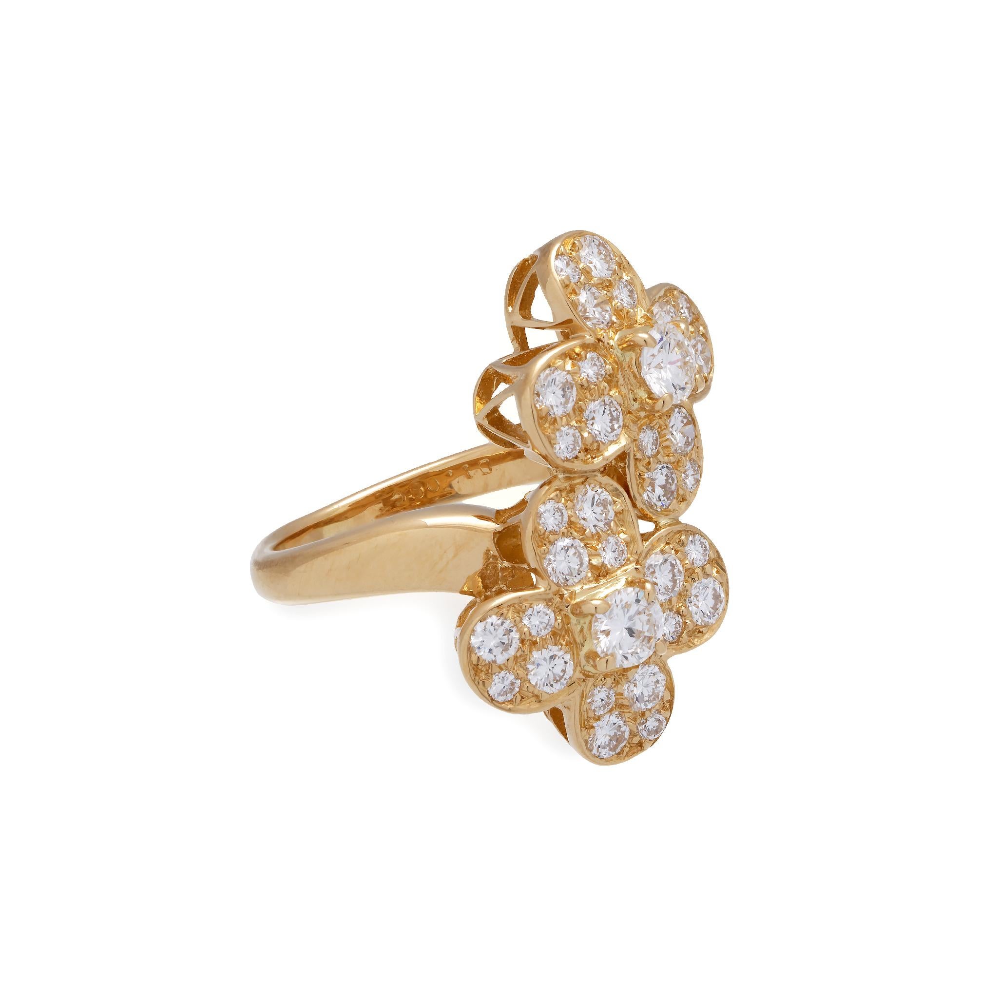 METAL TYPE: 18K Yellow Gold
STONE WEIGHT: 1.08ct twd
TOTAL WEIGHT: 5.7g
RING SIZE: 4.25
REFERENCE #: 14863-CKXX
CONDITION: Pre-owned, Excellent condition.