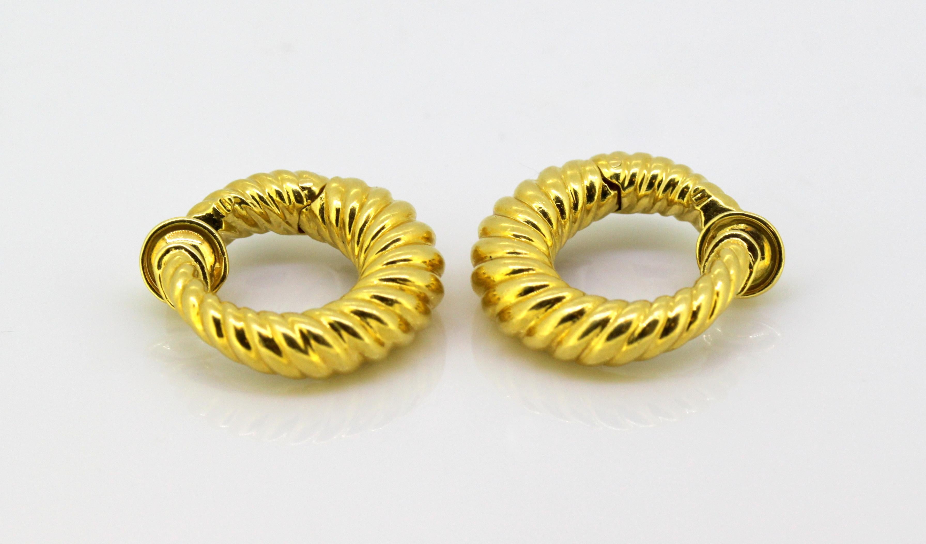 Van Cleef & Arpels 18 Karat Yellow Gold Earrings 3