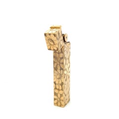 Van Cleef & Arpels 18K Yellow Gold Floral Engraved Vintage Cigarette Lighter
