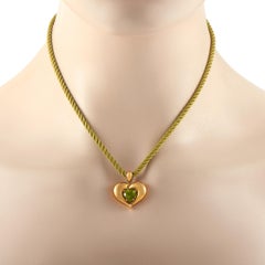 Van Cleef & Arpels 18 Karat Yellow Gold Heart-Shaped Peridot Pendant Necklace