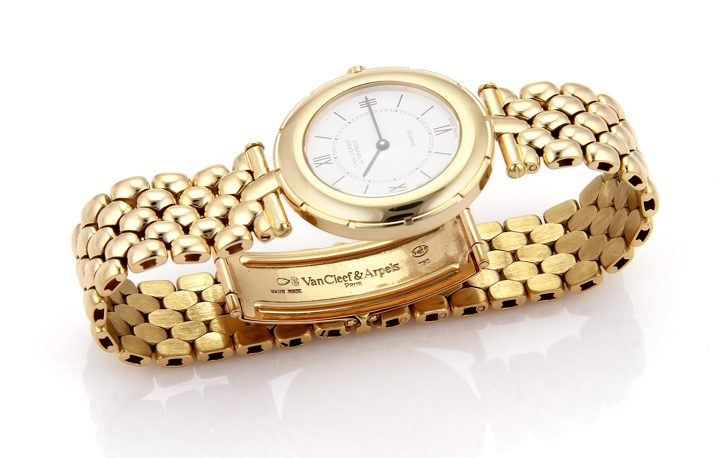 Van Cleef & Arpels 18k Yellow Gold Ladies Wrist Watch Quartz 13107 For Sale 1
