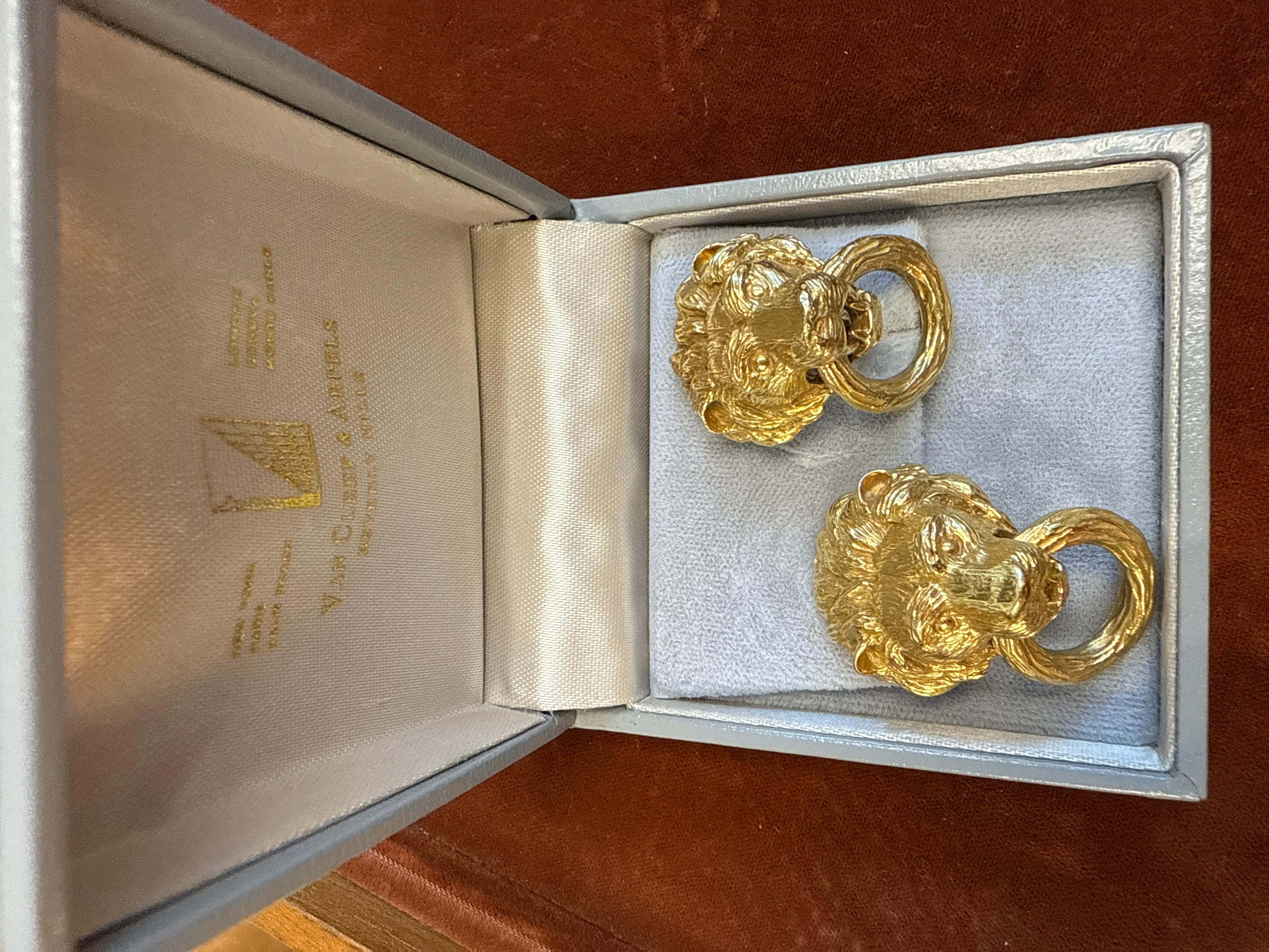 Van Cleef & Arpels NY 18K Yellow Gold Lion Door Knocker Earrings w/Box 1970s Vintage
Here is your chance to purchase a beautiful and highly collectible designer pair of earrings.  

Description: Offering a vintage Van Cleef & Arpels pair of