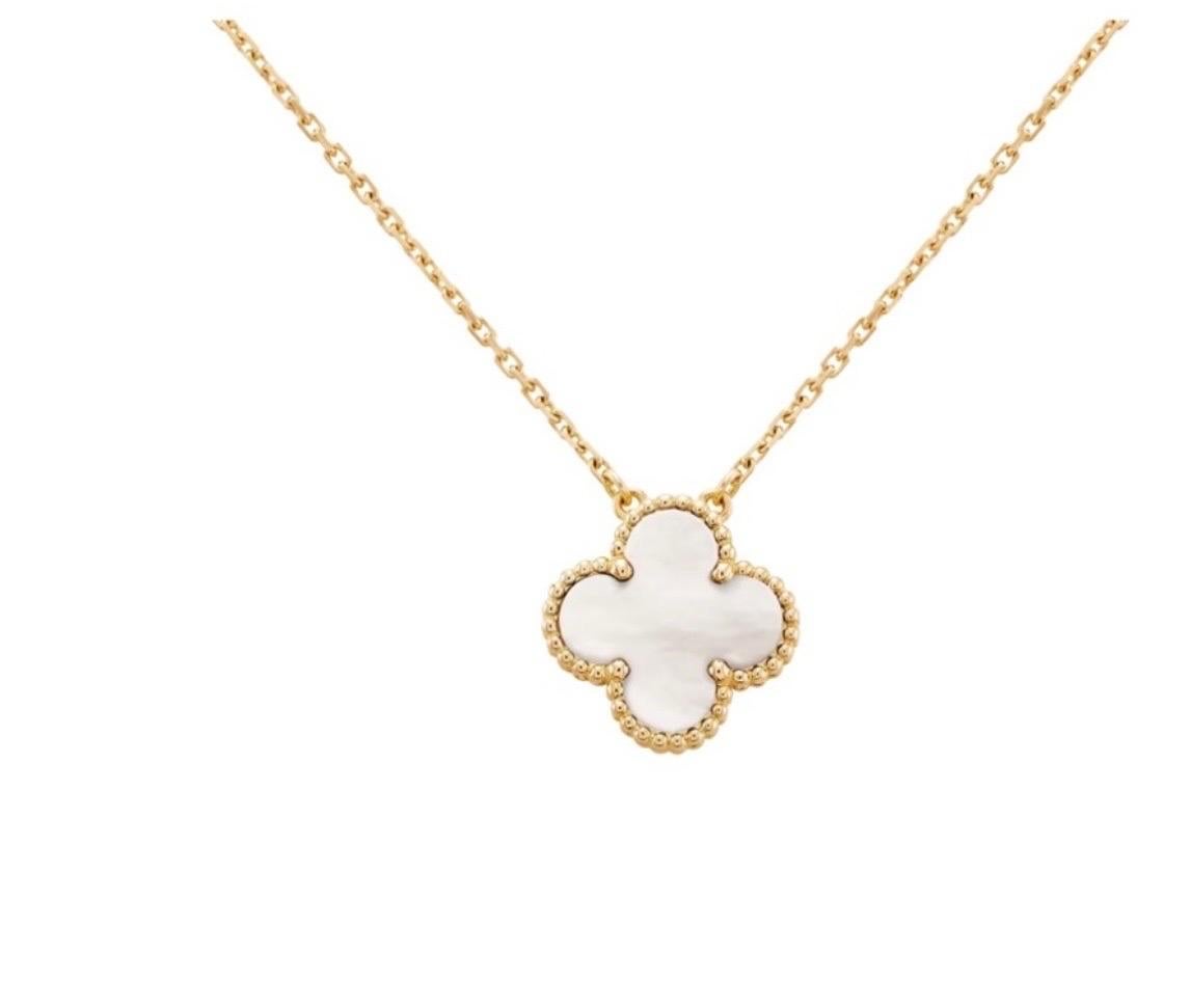 Uncut VAN CLEEF & ARPELS 18k Yellow Gold Mother of Pearl  Vintage Alhambra Pendant