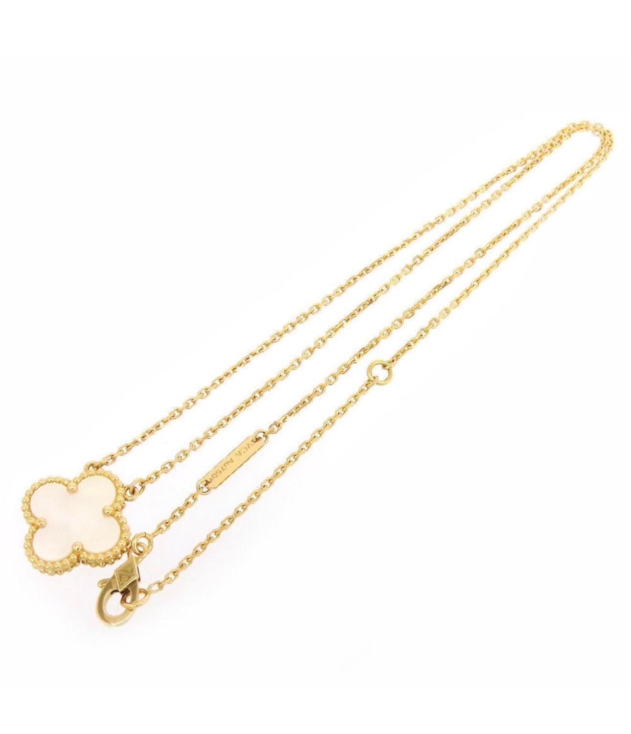 VAN CLEEF & ARPELS 18k Yellow Gold Mother of Pearl  Vintage Alhambra Pendant 2