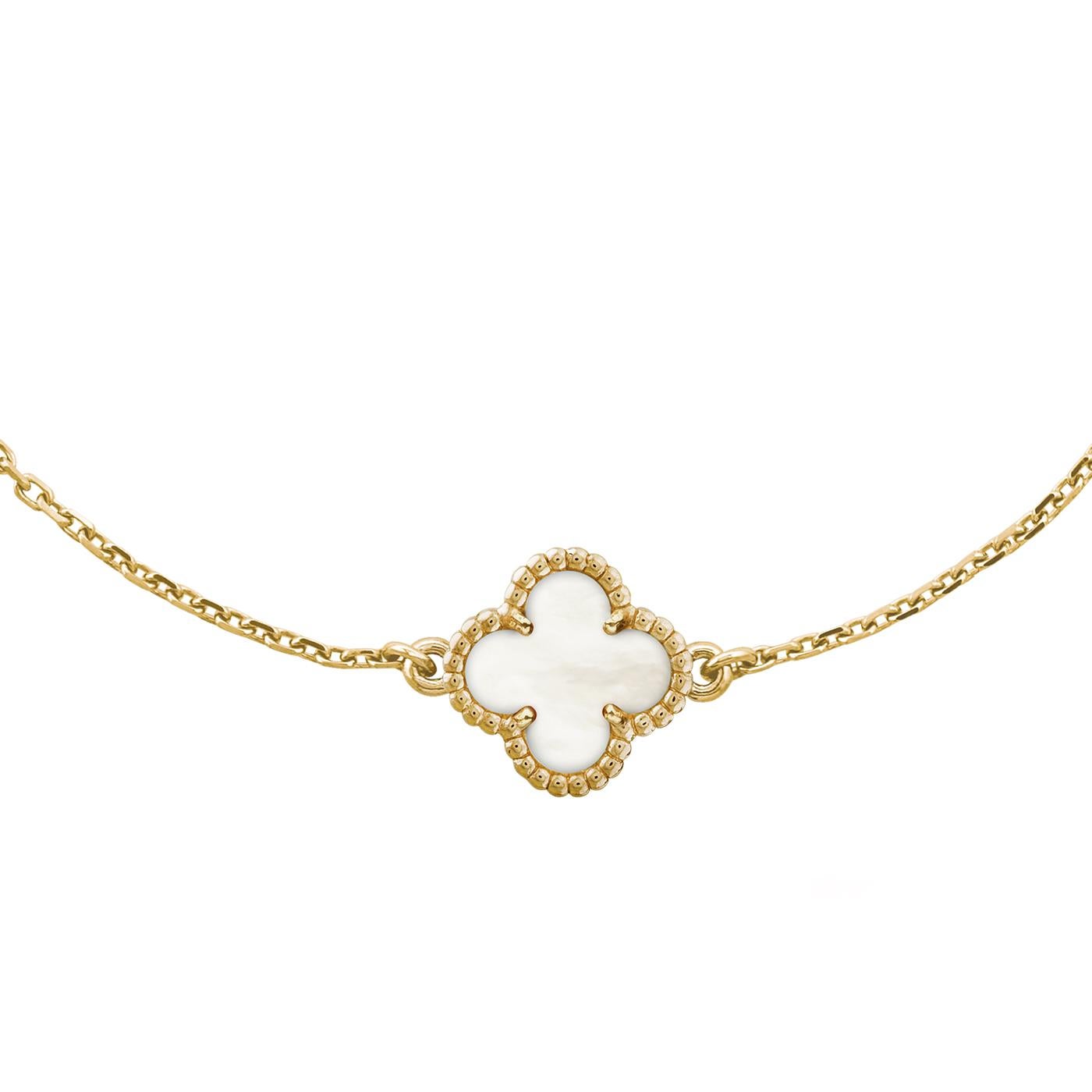Created in 1968 by Van Cleef & Arpels and inspired by the four-leaf clover, the Alhambra® jewelry collection has established itself as a timeless symbol of luck. Its pure lines and distinctive beaded contour combined with a broad palette of natural
