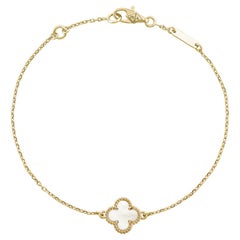 Van Cleef & Arpels Bracelet Alhambra en or jaune 18 carats et nacre 