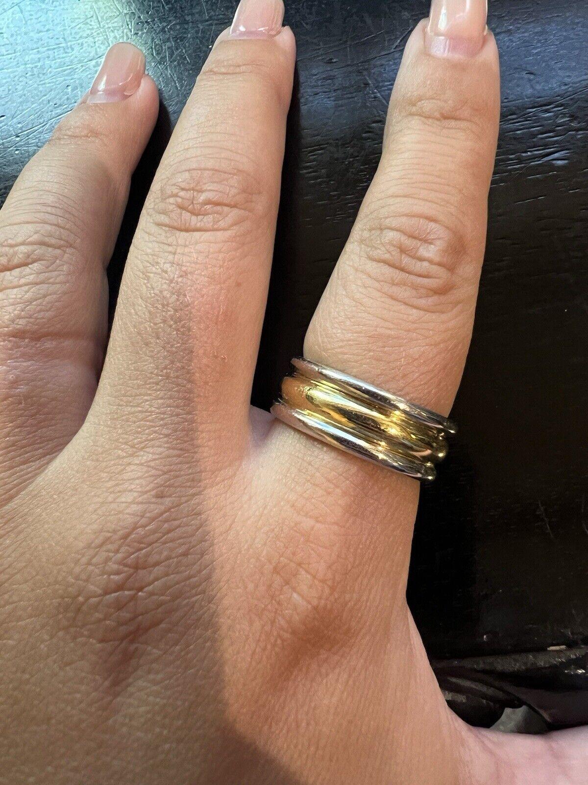 VAN CLEEF & ARPELS 18k Yellow Gold & Platinum Band Ring Vintage 1970s In Excellent Condition For Sale In Beverly Hills, CA