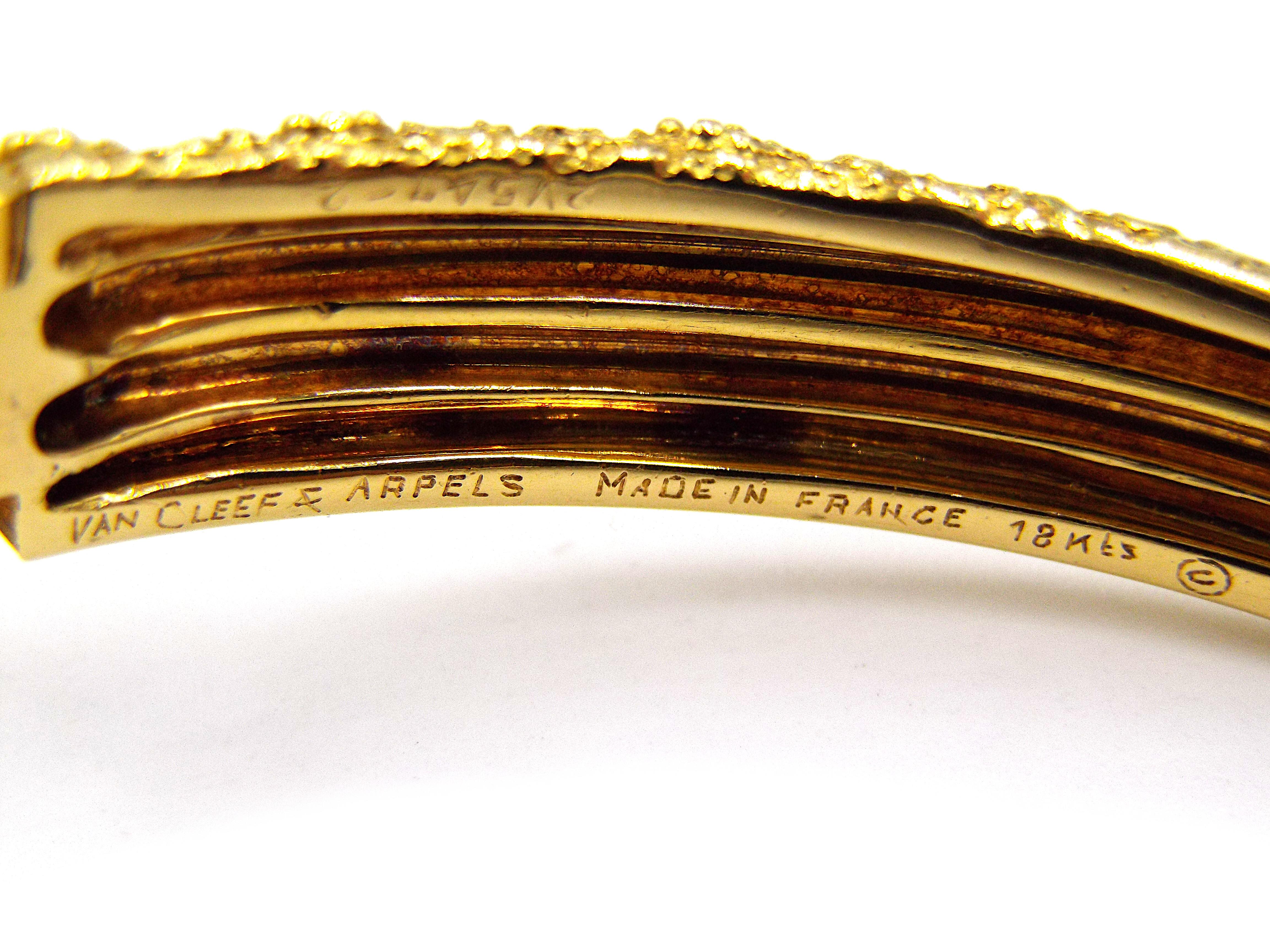 Women's Van Cleef & Arpels 18K Yellow Gold Ruby Snake Bracelet, French For Sale