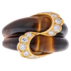 Van Cleef & Arpels 18K Yellow Gold Tiger Eye Vintage Scalloped Diamond Ring