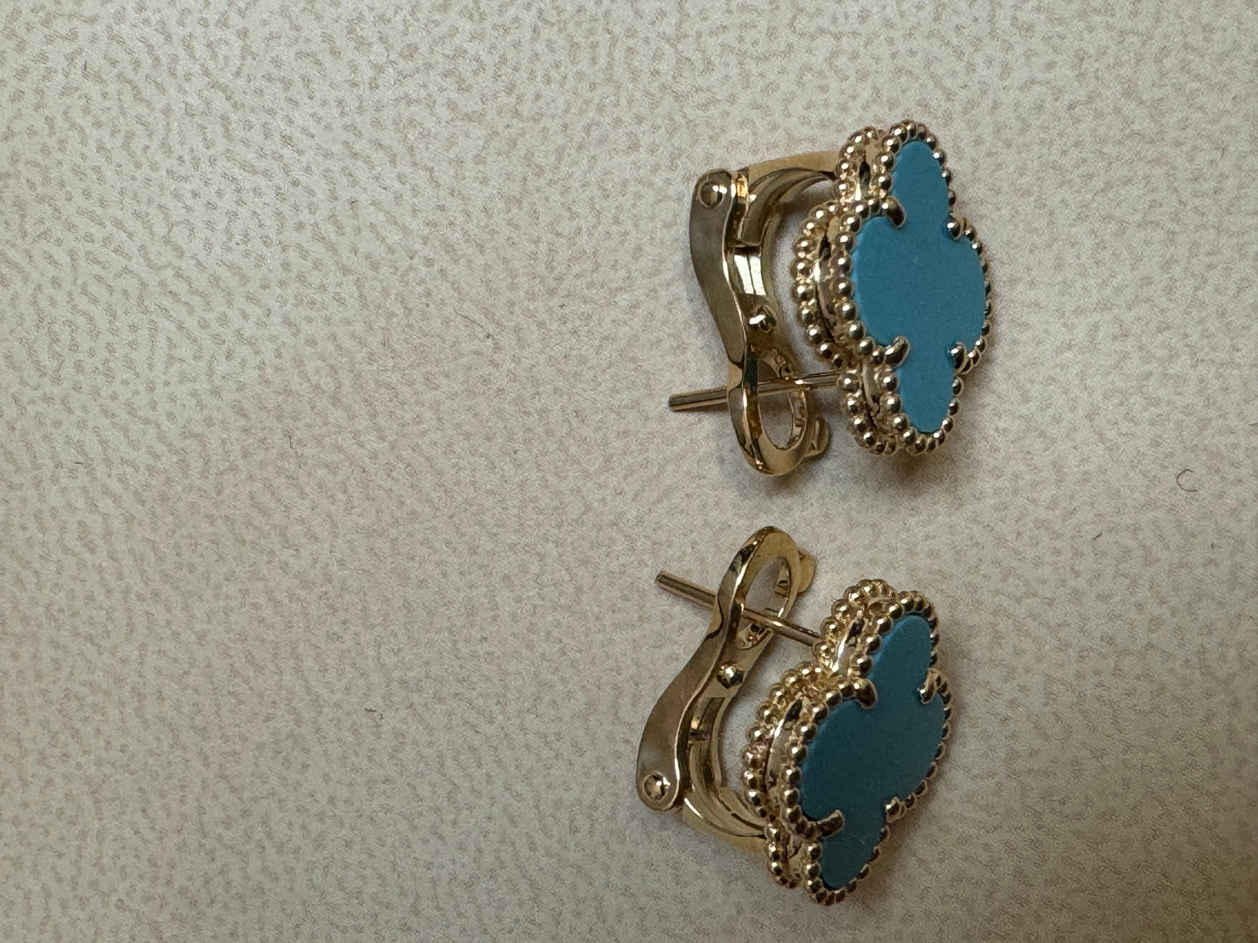 VAN CLEEF & ARPELS Orecchini Alhambra d'epoca in oro giallo 18k con turchese In condizioni ottime a New York, NY
