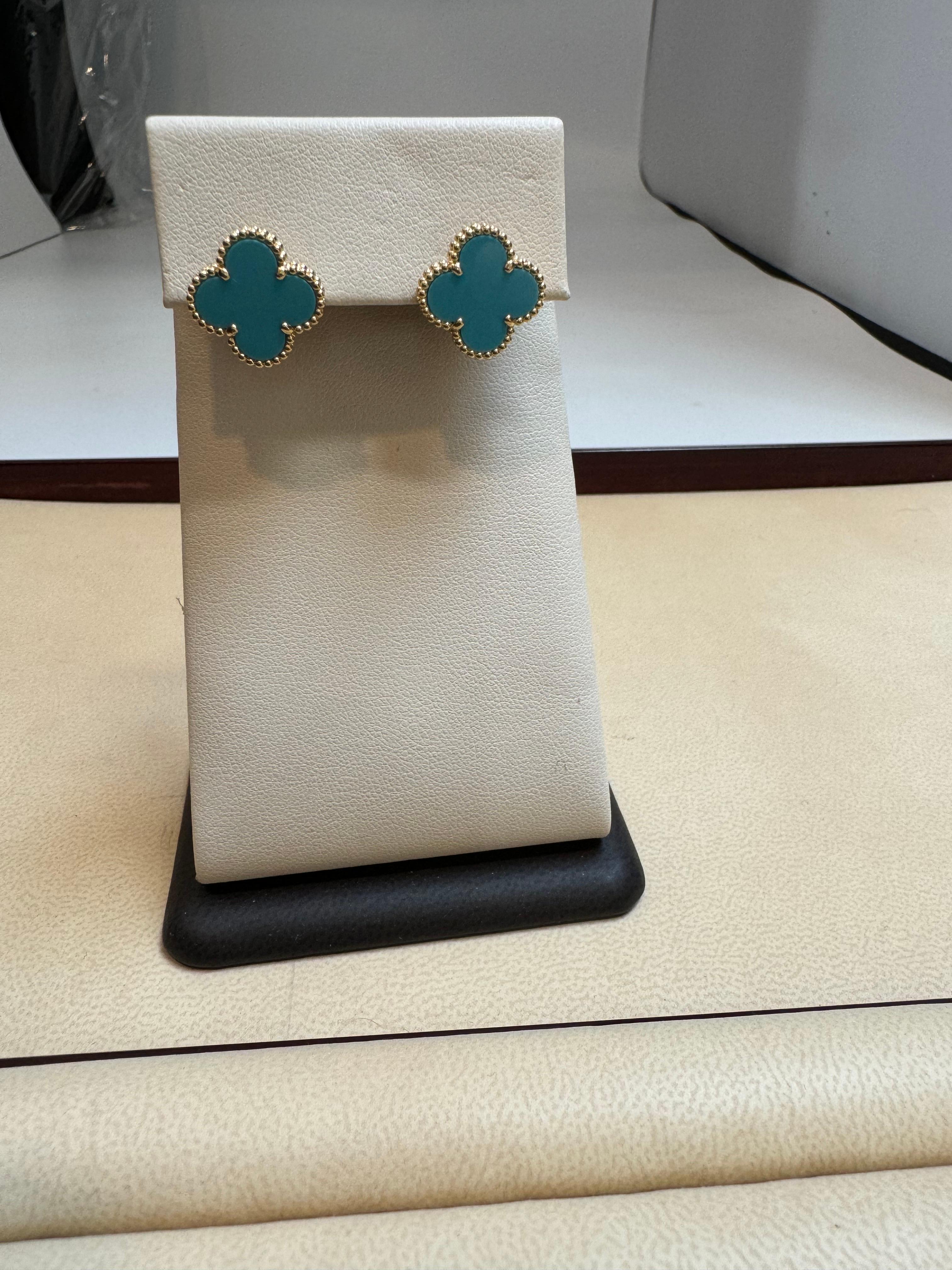 VAN CLEEF & ARPELS Orecchini Alhambra d'epoca in oro giallo 18k con turchese 1