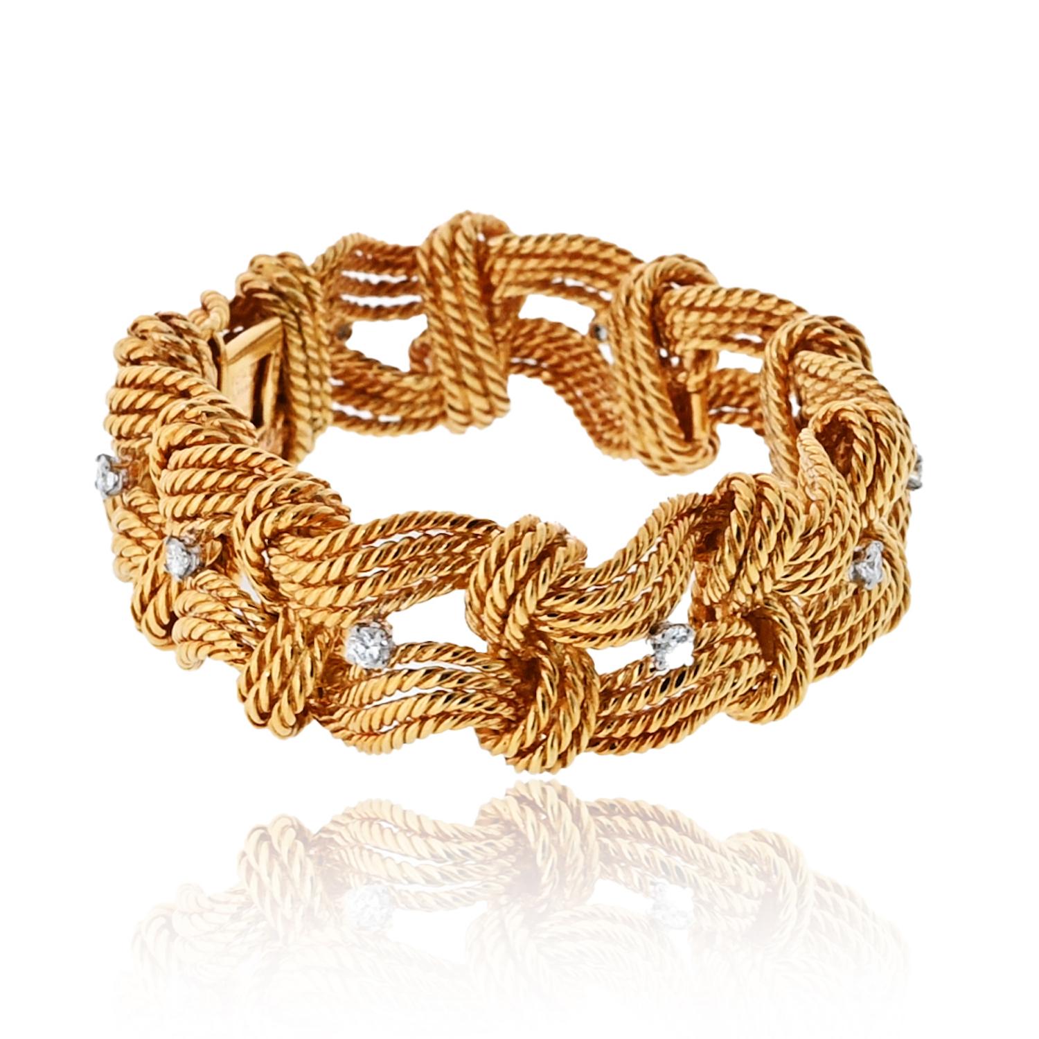 Taille ronde Van Cleef & Arpels Bracelet or jaune 18 carats avec diamants en vente