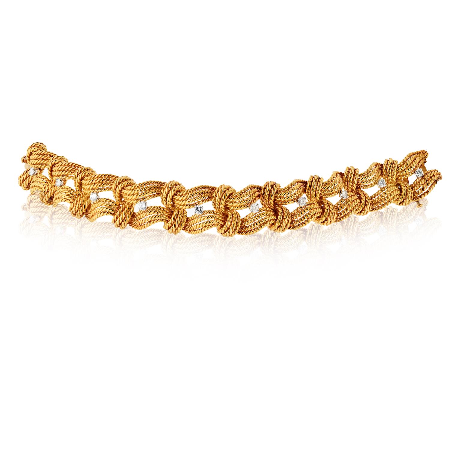Van Cleef & Arpels Bracelet or jaune 18 carats avec diamants Excellent état - En vente à New York, NY