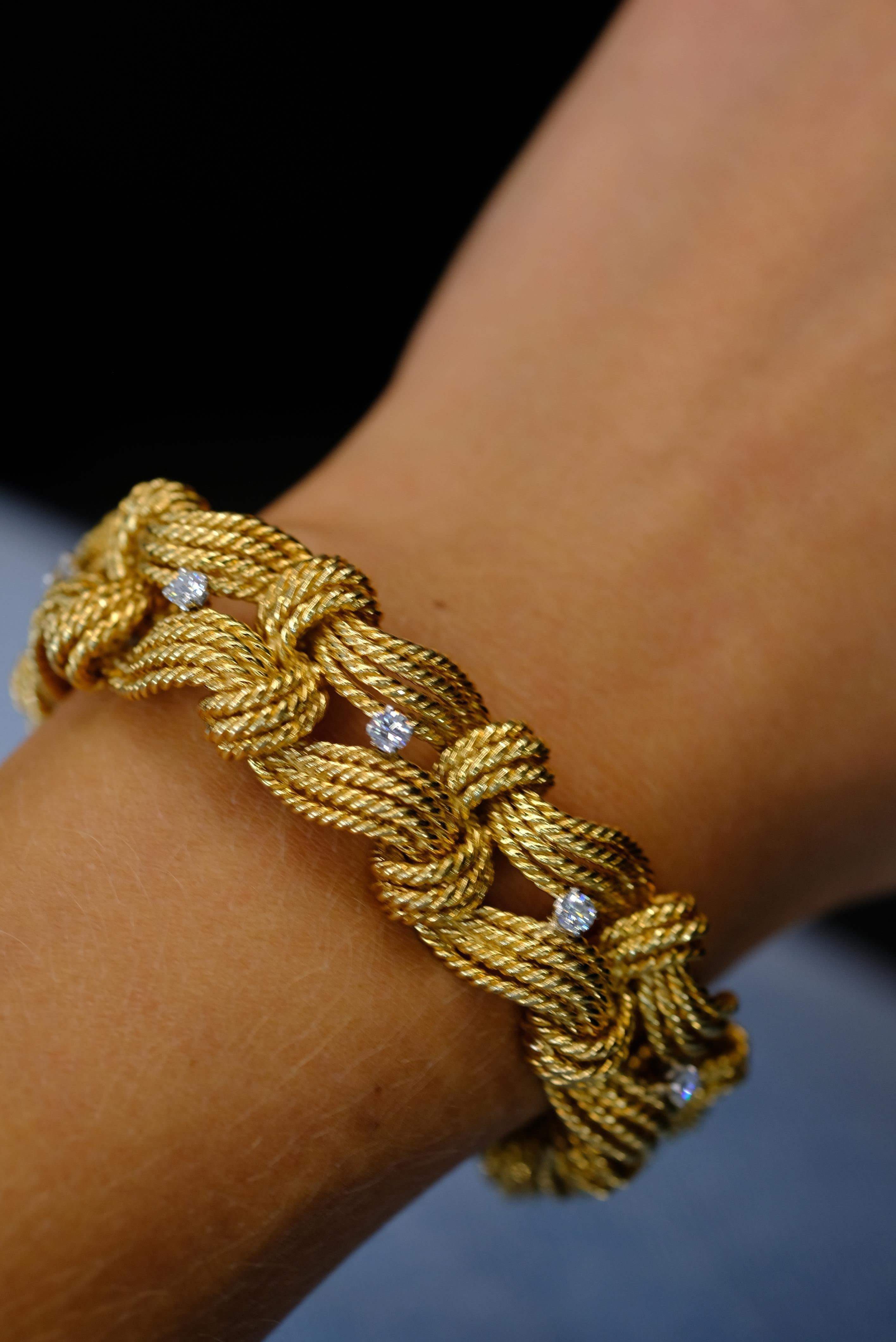 Van Cleef & Arpels - Bracciale in oro giallo 18 carati con diamanti e corda in vendita 3