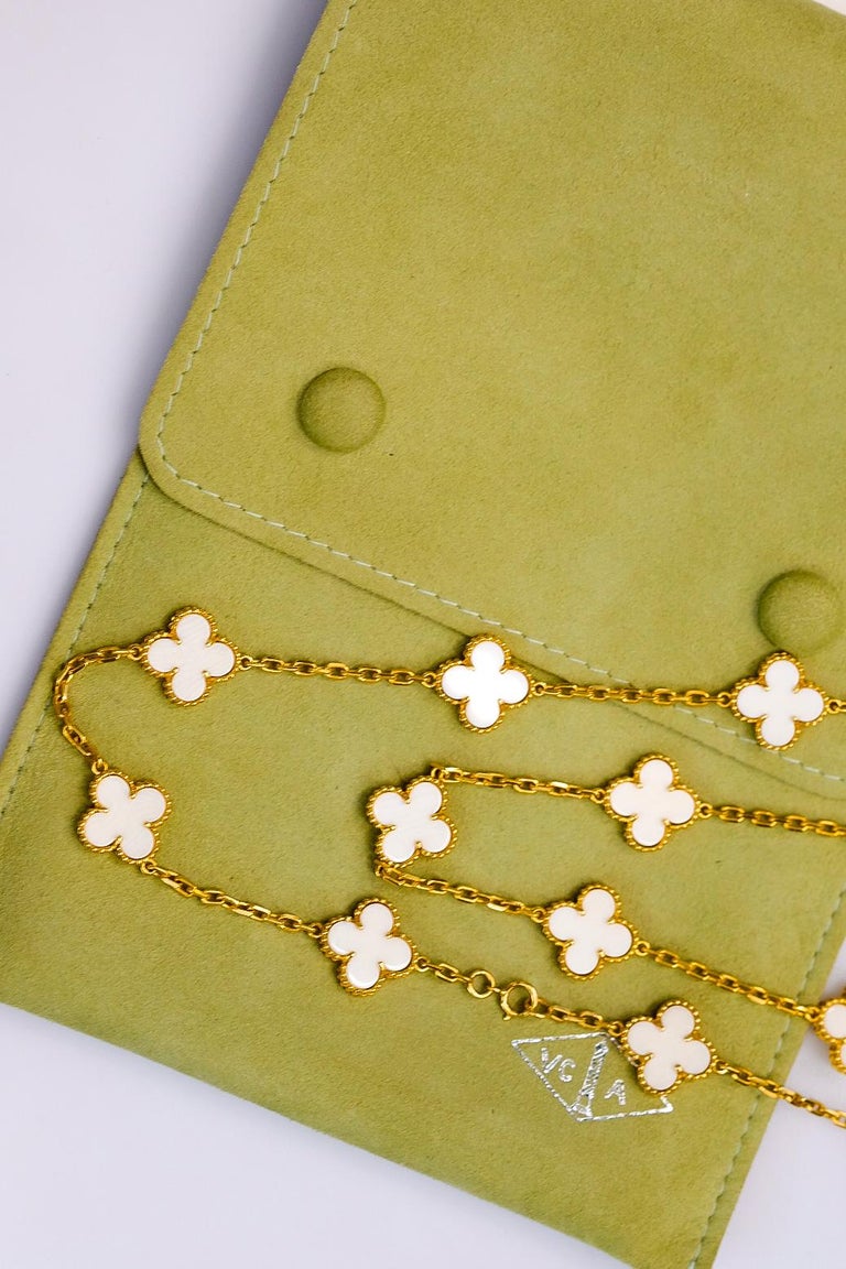 Van Cleef and Arpels 18K Yellow Gold Vintage 20 Motif Alhambra