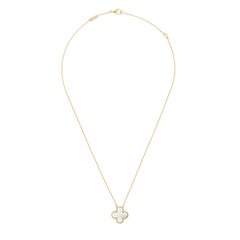 Van Cleef & Arpels 18 Karat Gelbgold Vintage Alhambra MOP Anhänger Halskette Kette