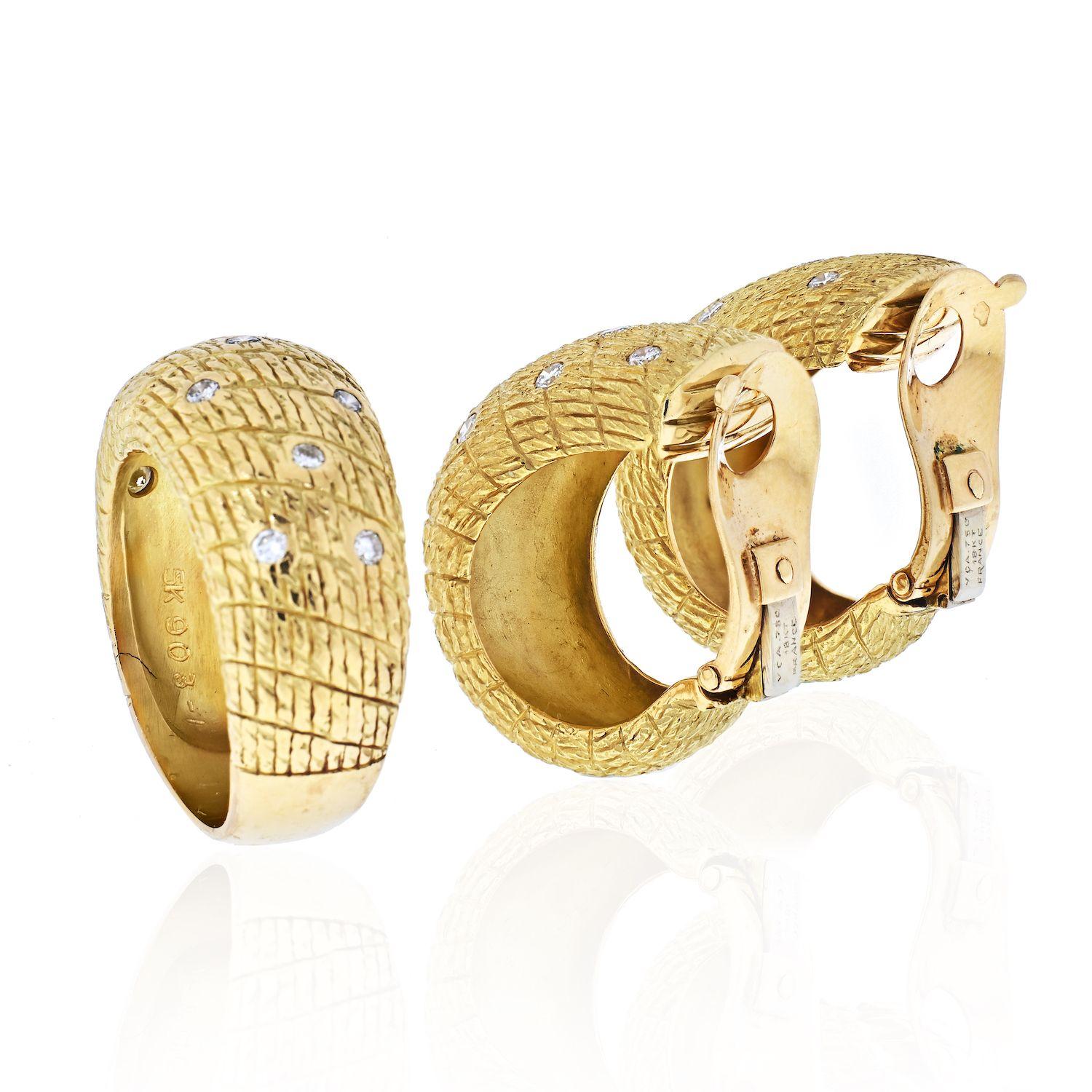 Modern Van Cleef & Arpels 18k Yellow Gold1970's Diamond Earrings and a Ring Jewelry Set For Sale