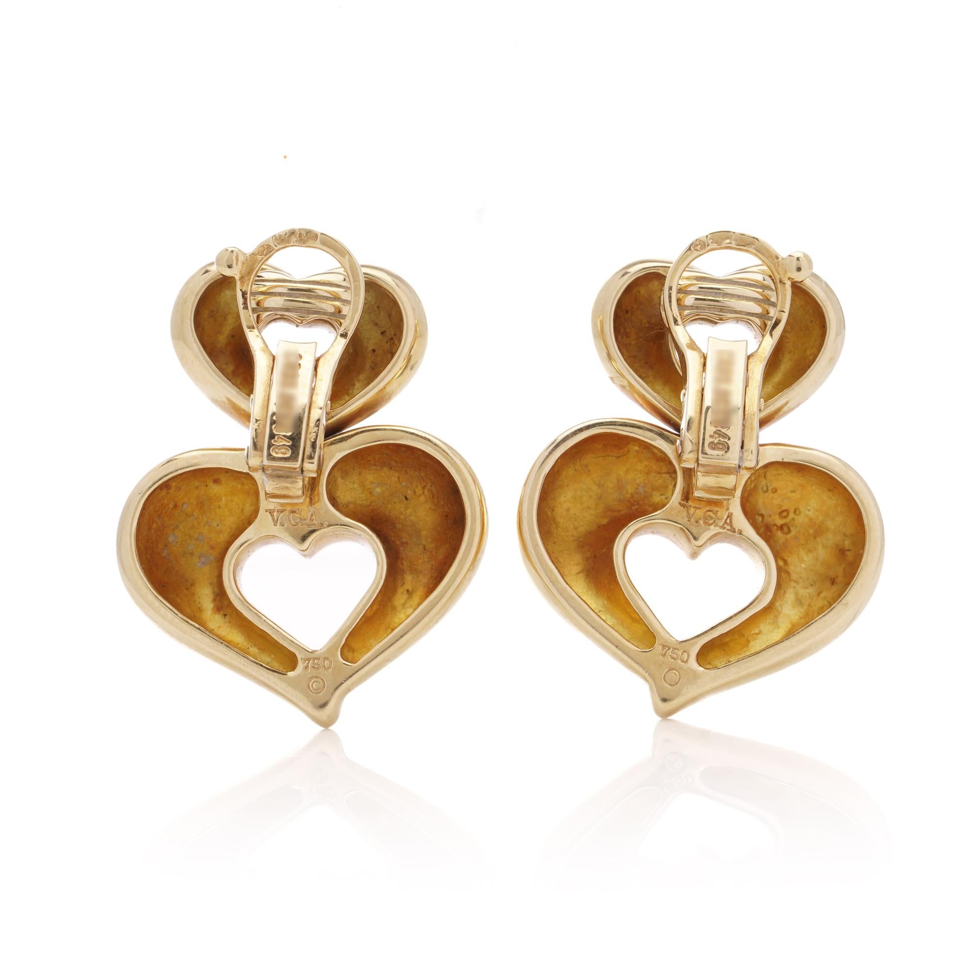 Women's Van Cleef & Arpels 18kt Gold Heart Clip-On Earrings For Sale