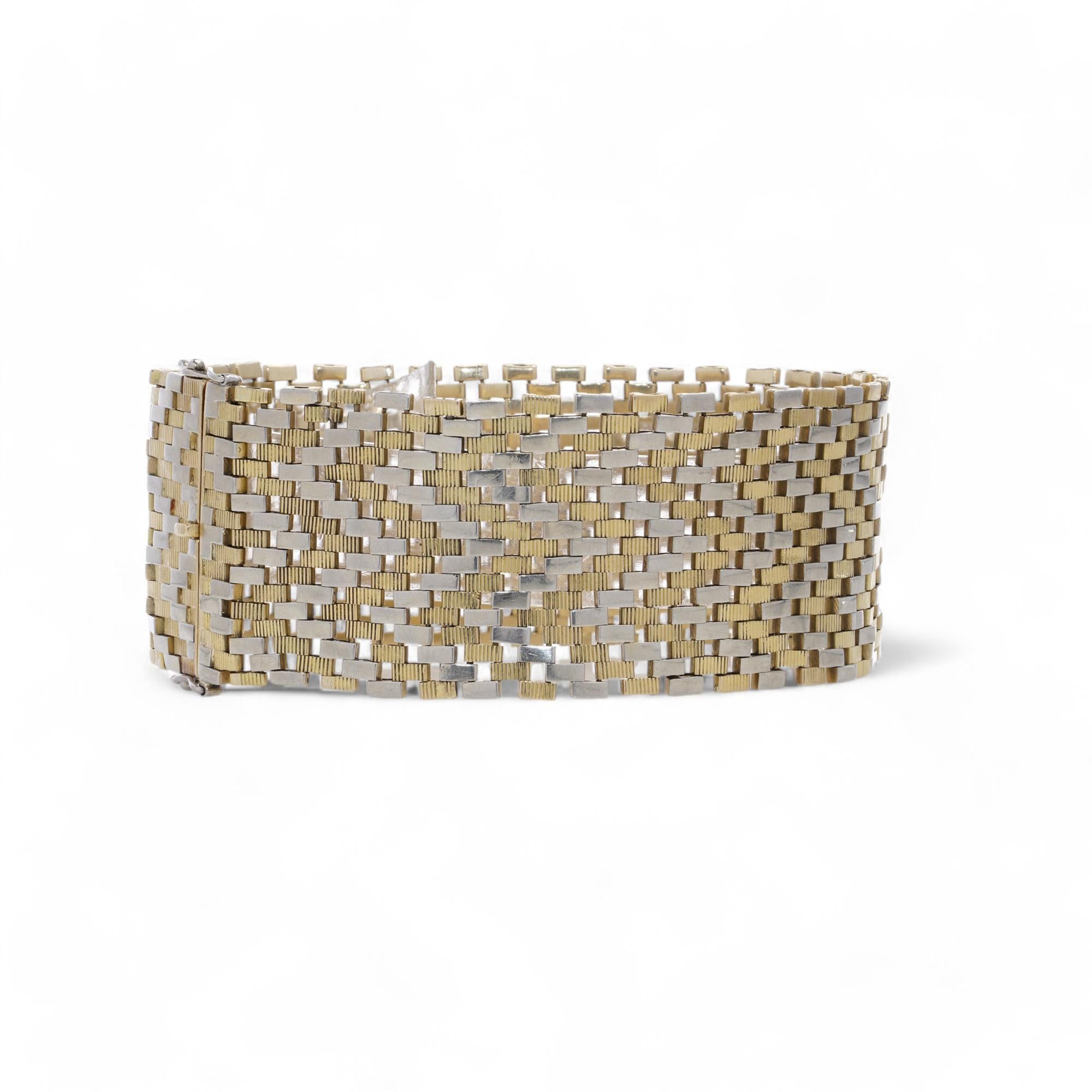 Van Cleef & Arpels 18kt Yellow and White Gold Bracelet For Sale 5