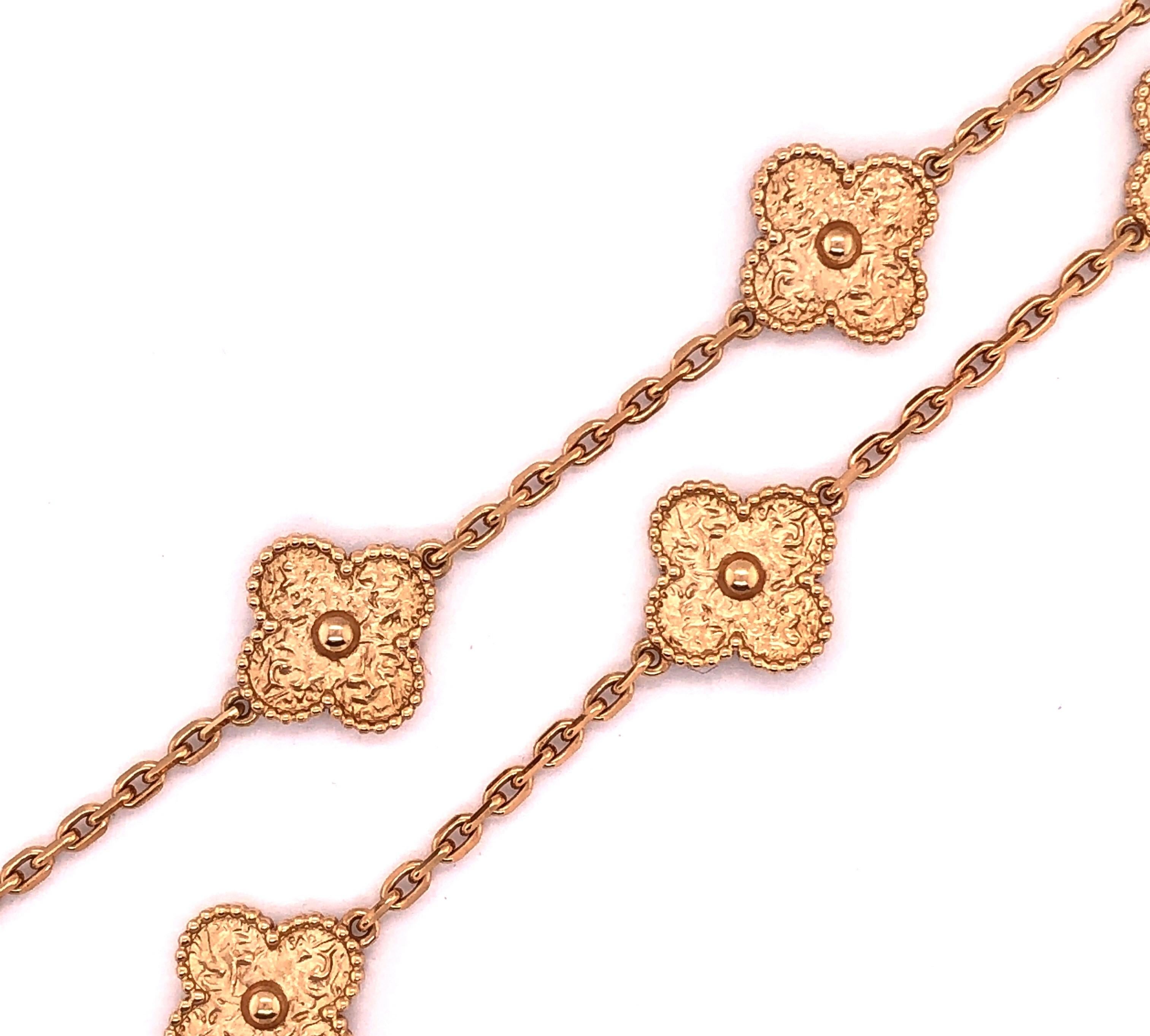 Women's or Men's Van Cleef & Arpels 18 Karat Yellow Gold Alhambra 10 Motifs Necklace, Vintage