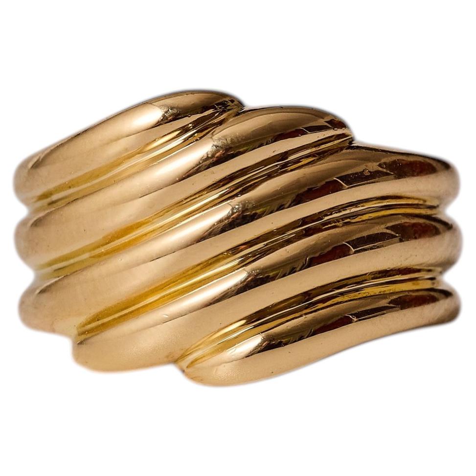 Anello Twist di Van Cleef & Arpels in oro giallo 18 carati, anni ’80, misura 5-5,25