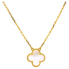 Van Cleef & Arpels Collana con ciondolo Alhambra MOP in oro 18 carati vintage scatola + documenti
