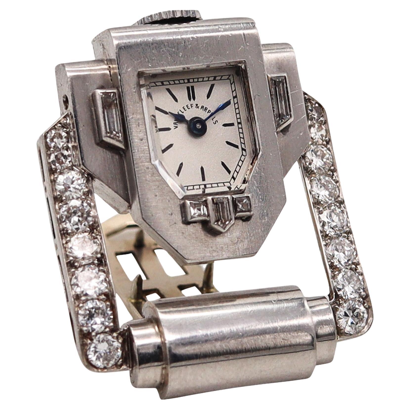 Van Cleef & Arpels 1925 Paris Revers-Clip-Uhr aus Platin mit 2,17 Karat Diamanten im Angebot