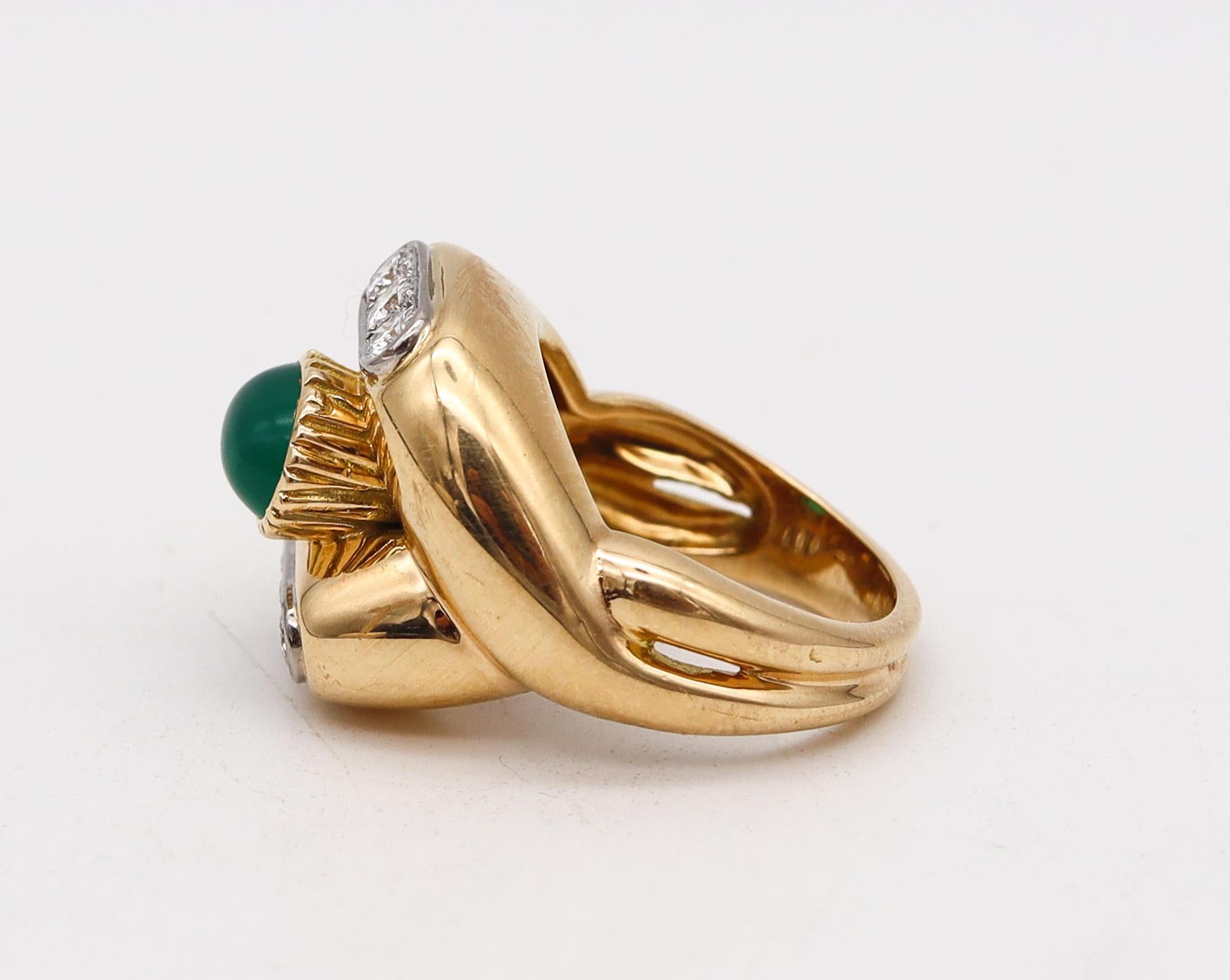 Modern Van Cleef & Arpels 1960 Geometric Ring 18Kt Gold 2.68 Ctw Diamonds Chrysoprase For Sale