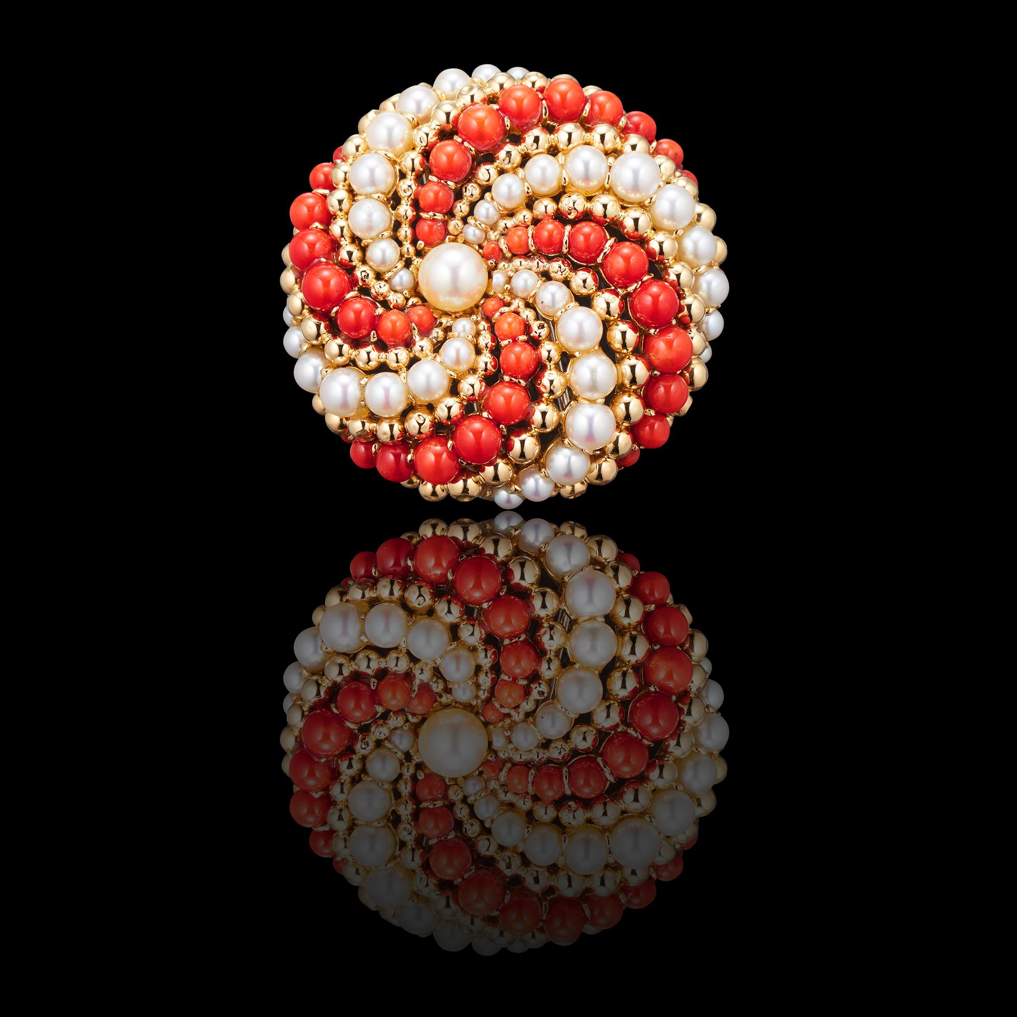 Van Cleef & Arpels -very rare 1960s Brooch-Pendant in 18k yellow gold  with pearls and Mediterranean red coral .This Van Cleef & Arpels 1960s Brooch-Pendant is part of the  Van Cleef & Arpels abstract theme.
-Pearls.
-Red Coral