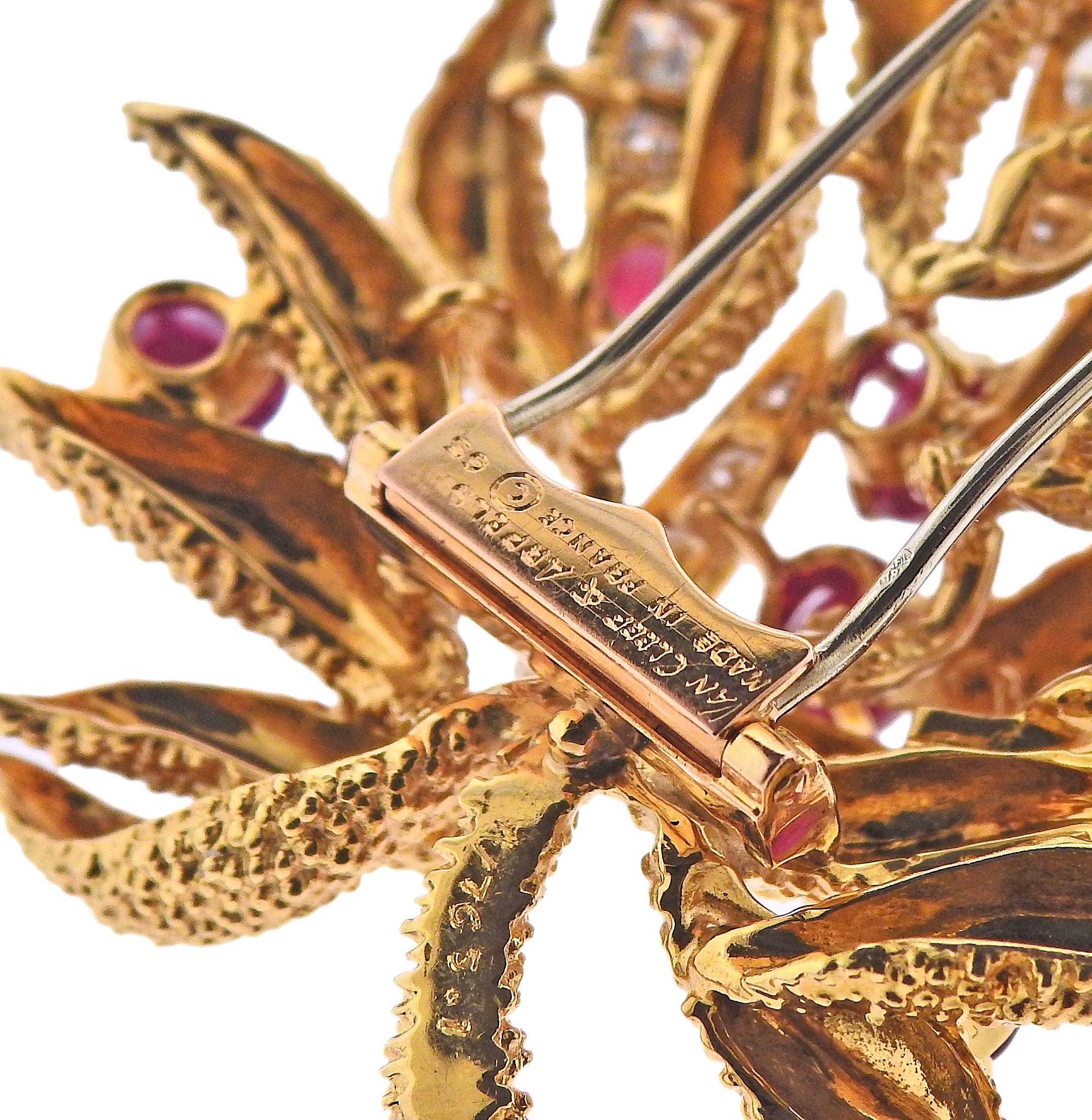 Cabochon Van Cleef & Arpels 1960s Ruby Diamond Gold Brooch Pin