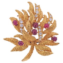 Van Cleef & Arpels 1960s Ruby Diamond Gold Brooch Pin