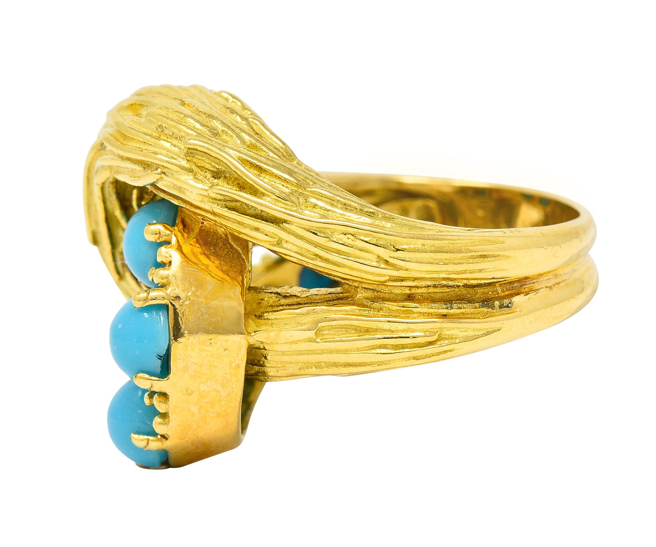 Women's or Men's Van Cleef & Arpels 1960's Turquoise 18K Yellow Gold Textured Loop Vintage Ring
